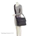 Gucci GG Supreme Flap Medium Messenger (SHF-IA2QeH)