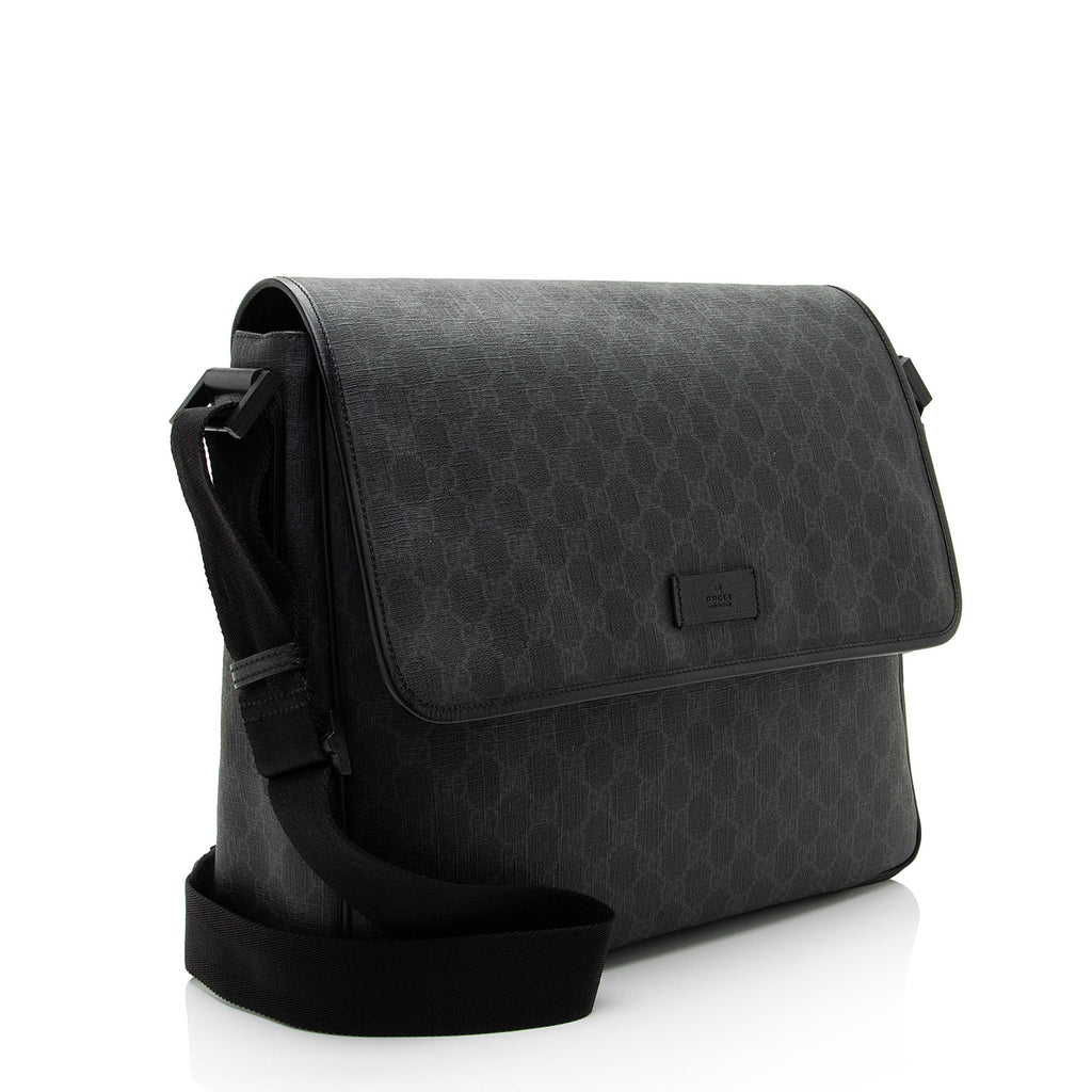 Gucci GG Supreme Flap Medium Messenger (SHF-IA2QeH)