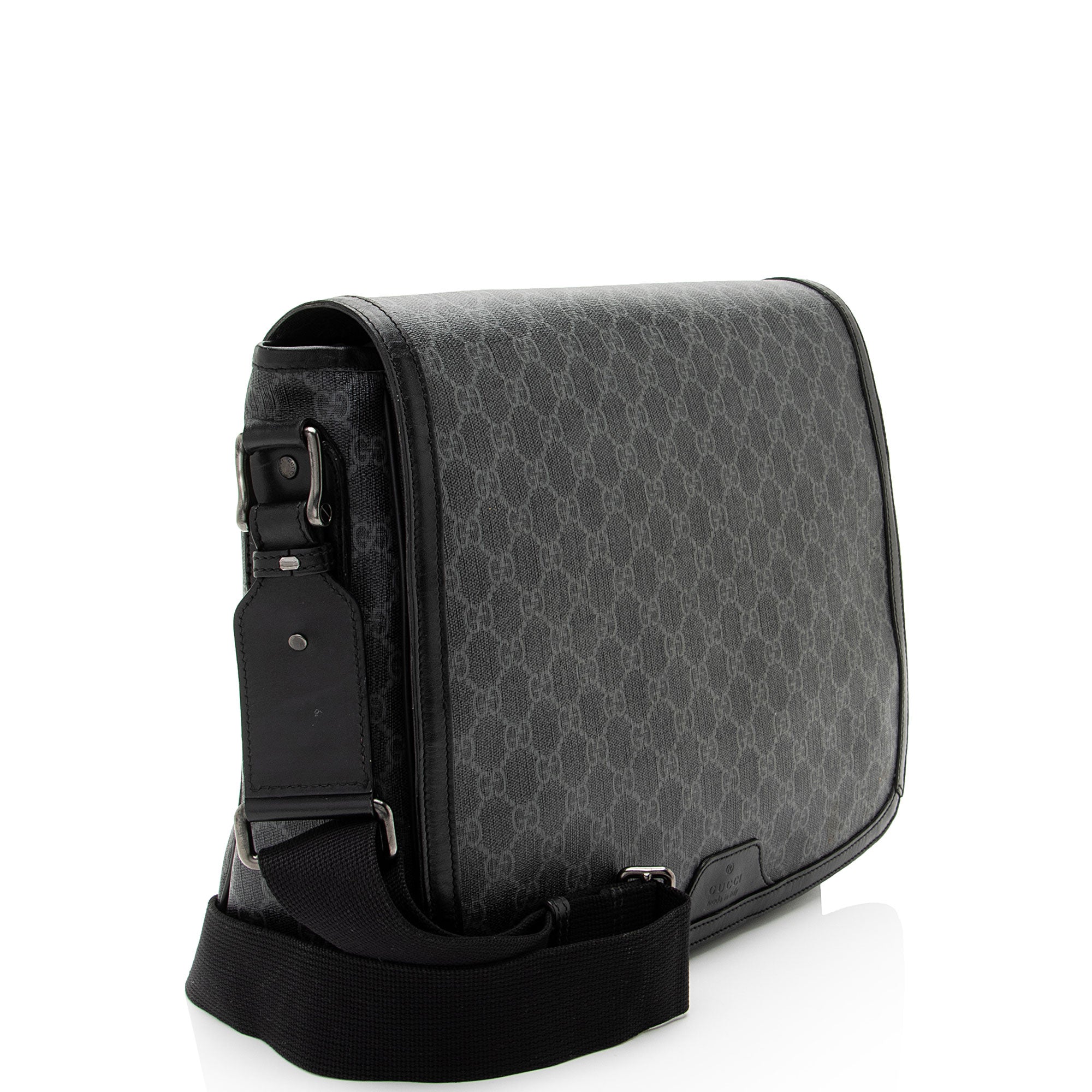 Gucci GG Supreme Large Flap Messenger