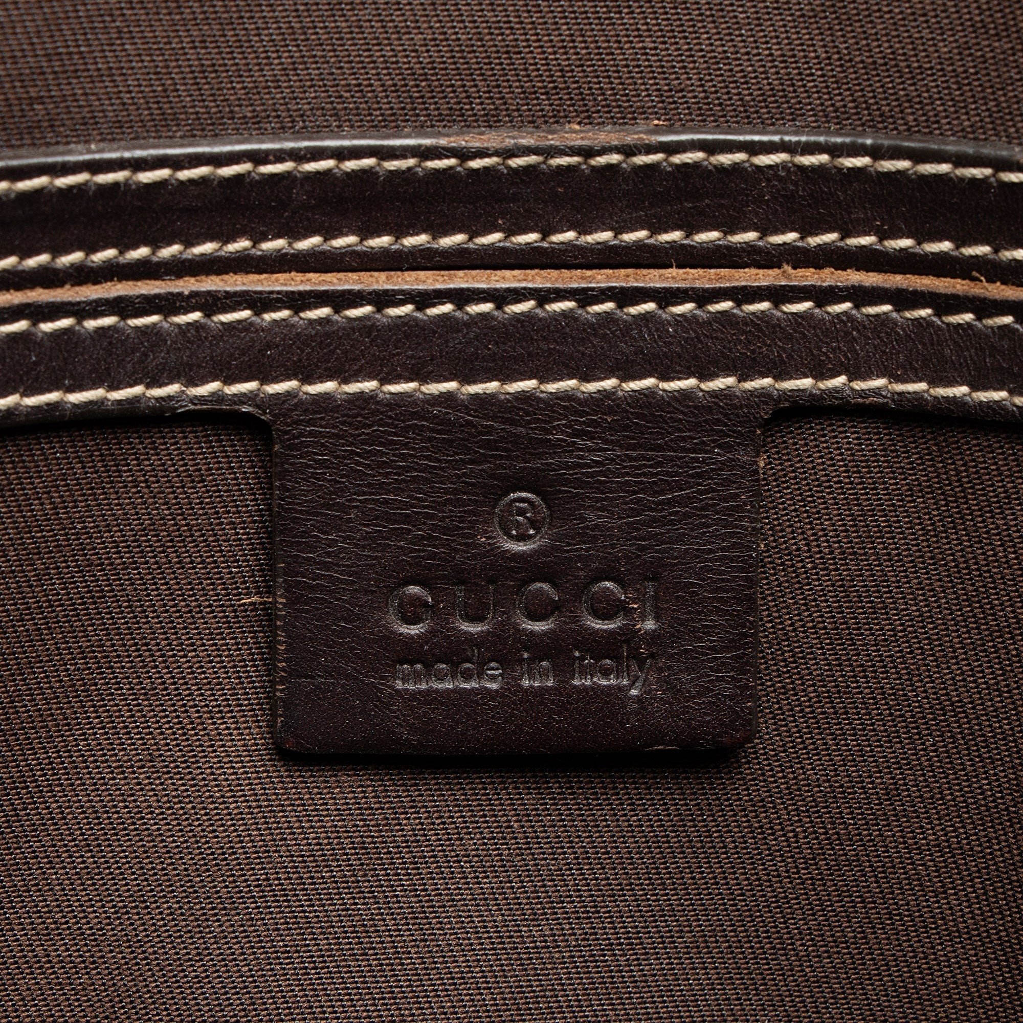 Gucci GG Supreme Flap Small Messenger
