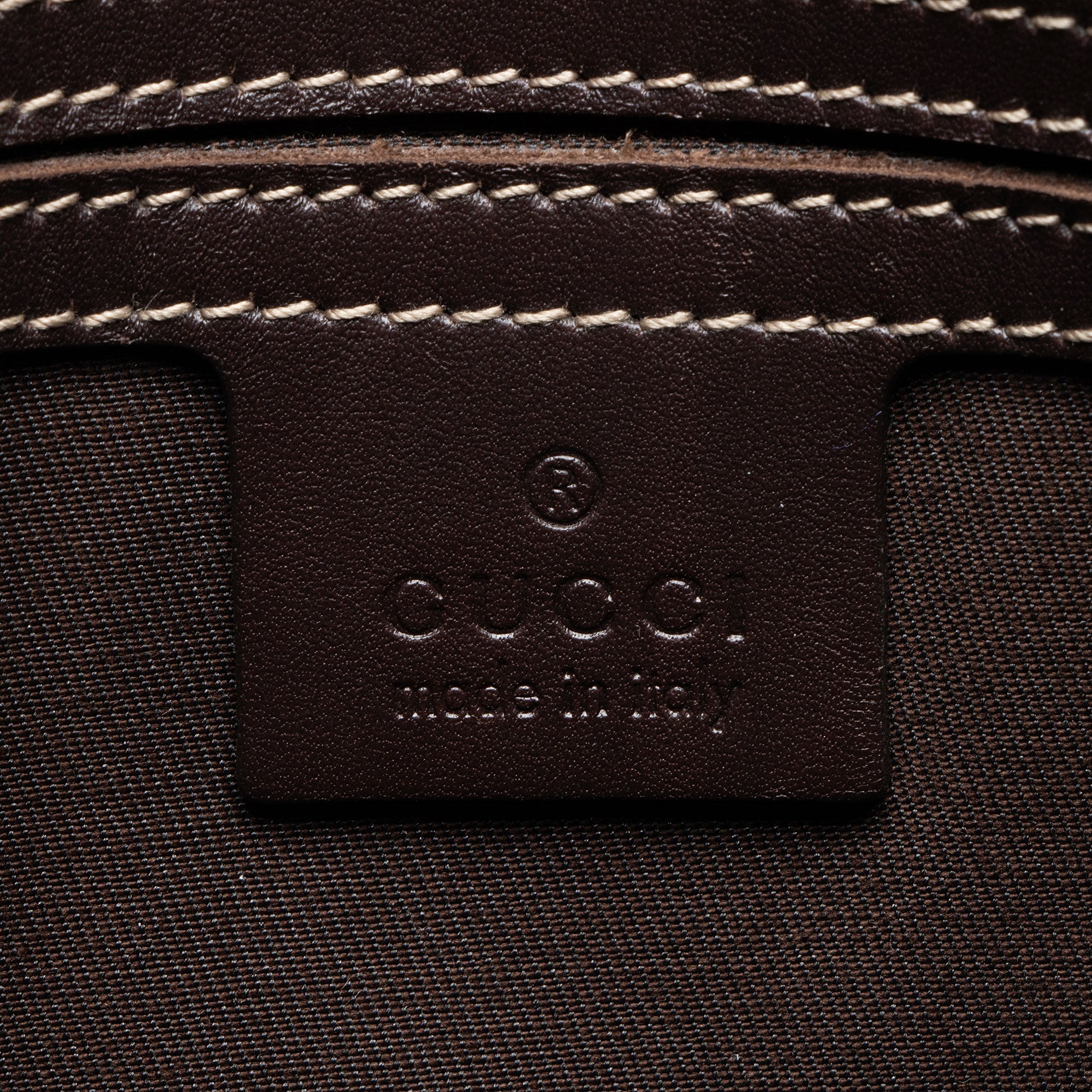 Gucci GG Supreme Flap Small Messenger