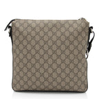 Gucci GG Supreme Flat Front Zip Messenger (SHF-7C0ZEs)