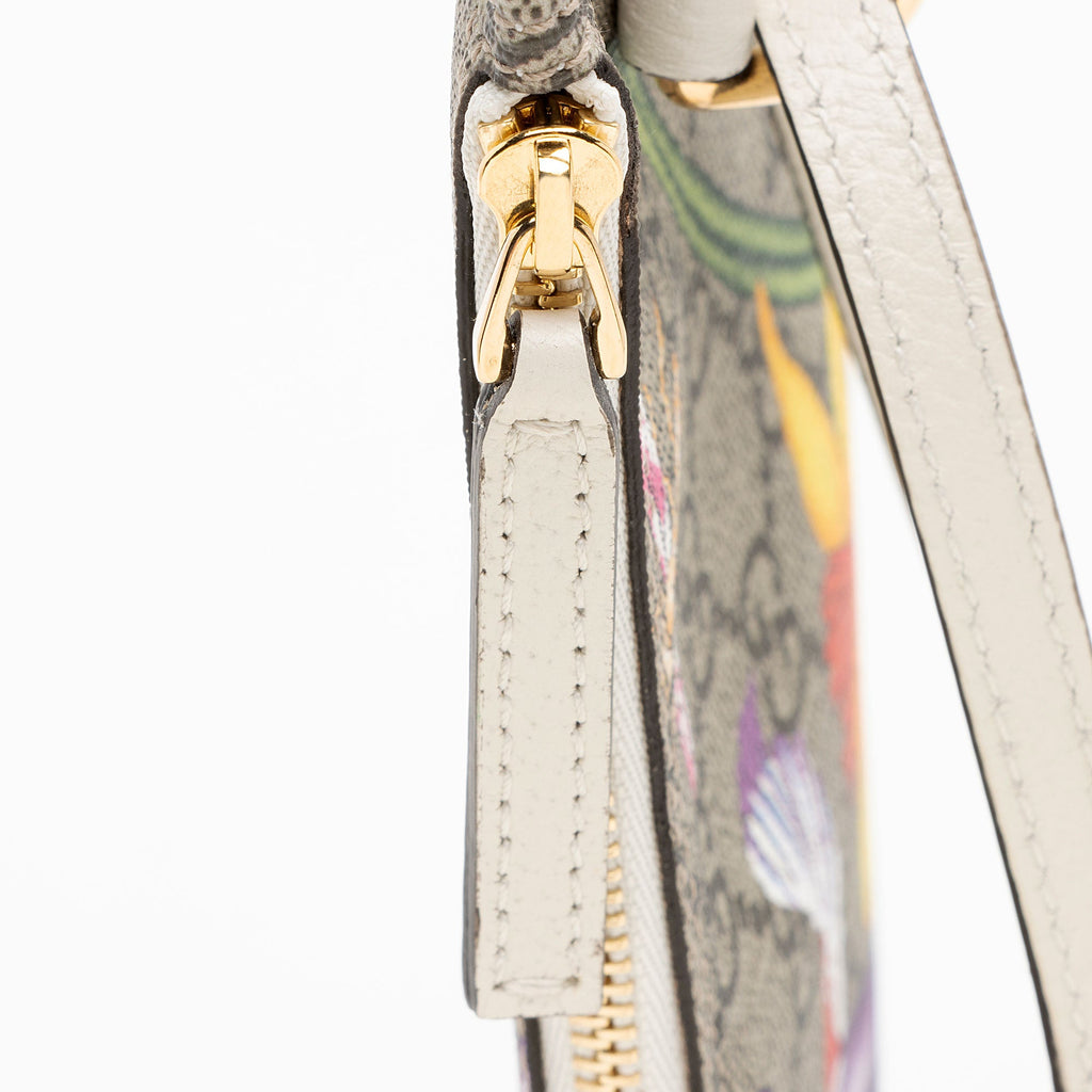 Gucci GG Supreme Flora Pochette