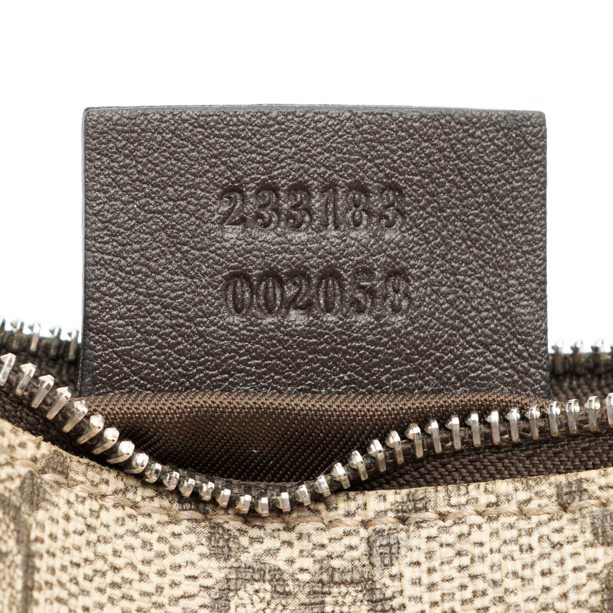 Gucci GG Supreme Key Pouch (SHF-BrByDR)