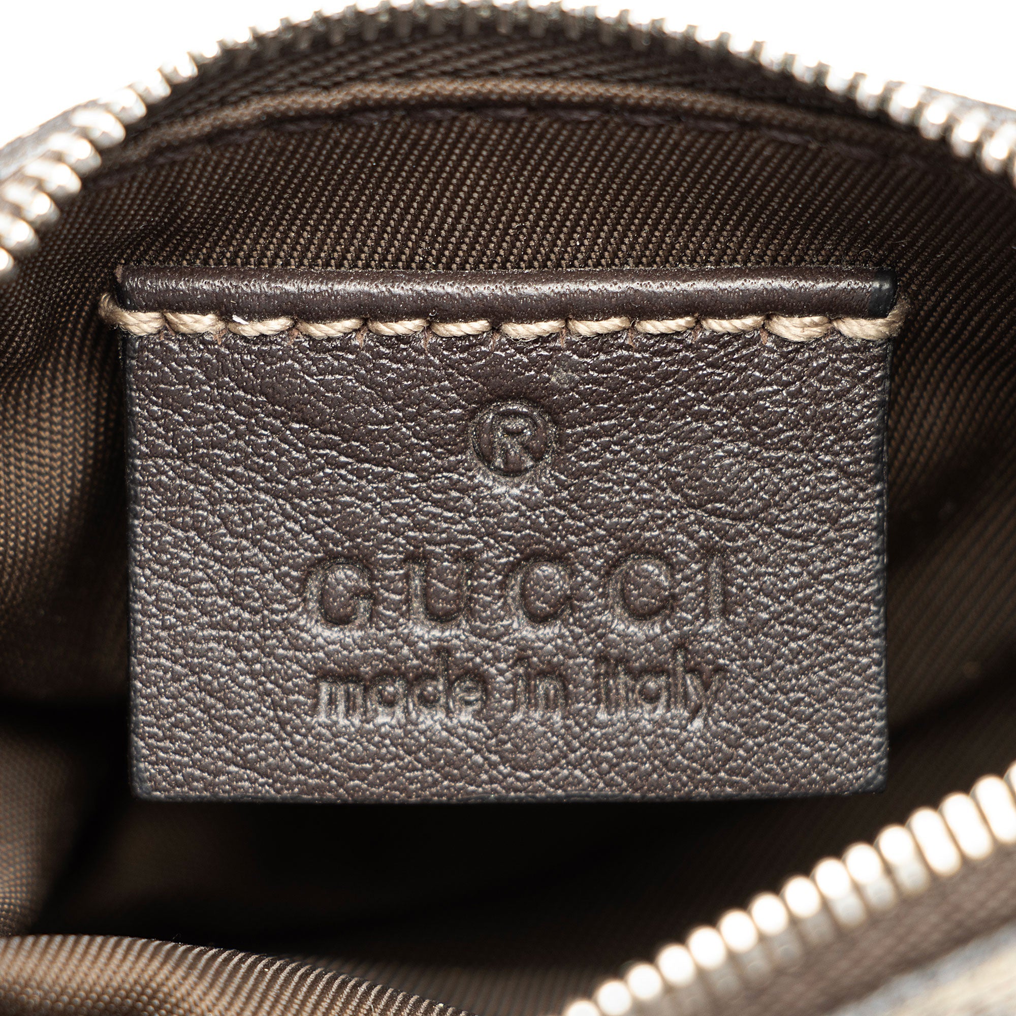 Gucci GG Supreme Key Pouch (SHF-BrByDR)