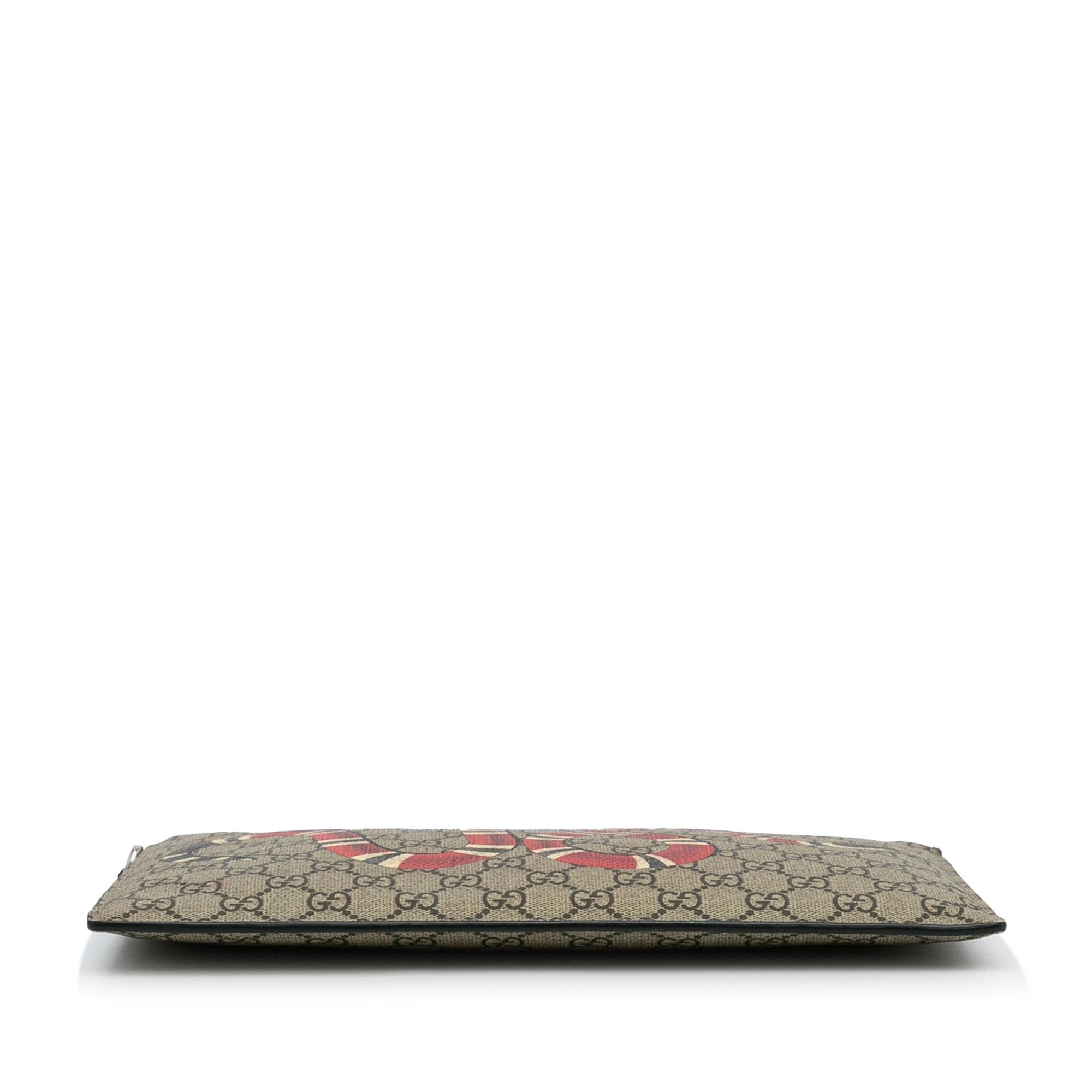 Gucci GG Supreme Kingsnake Clutch Bag (SHG-qHejCL)