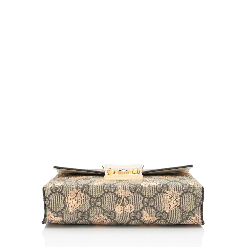 Gucci GG Supreme Berry Padlock Mini Crossbody (SHF-OWluIJ)