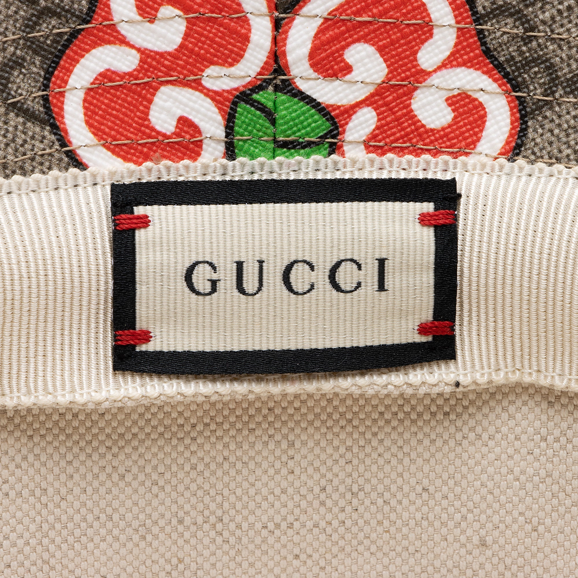 Gucci GG Supreme Apple Bucket Hat - Size L (SHF-23706)
