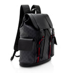 Gucci GG Supreme Medium Flap Backpack (SHF-NNj9Jx)