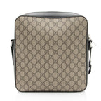 Gucci GG Supreme Medium Messenger