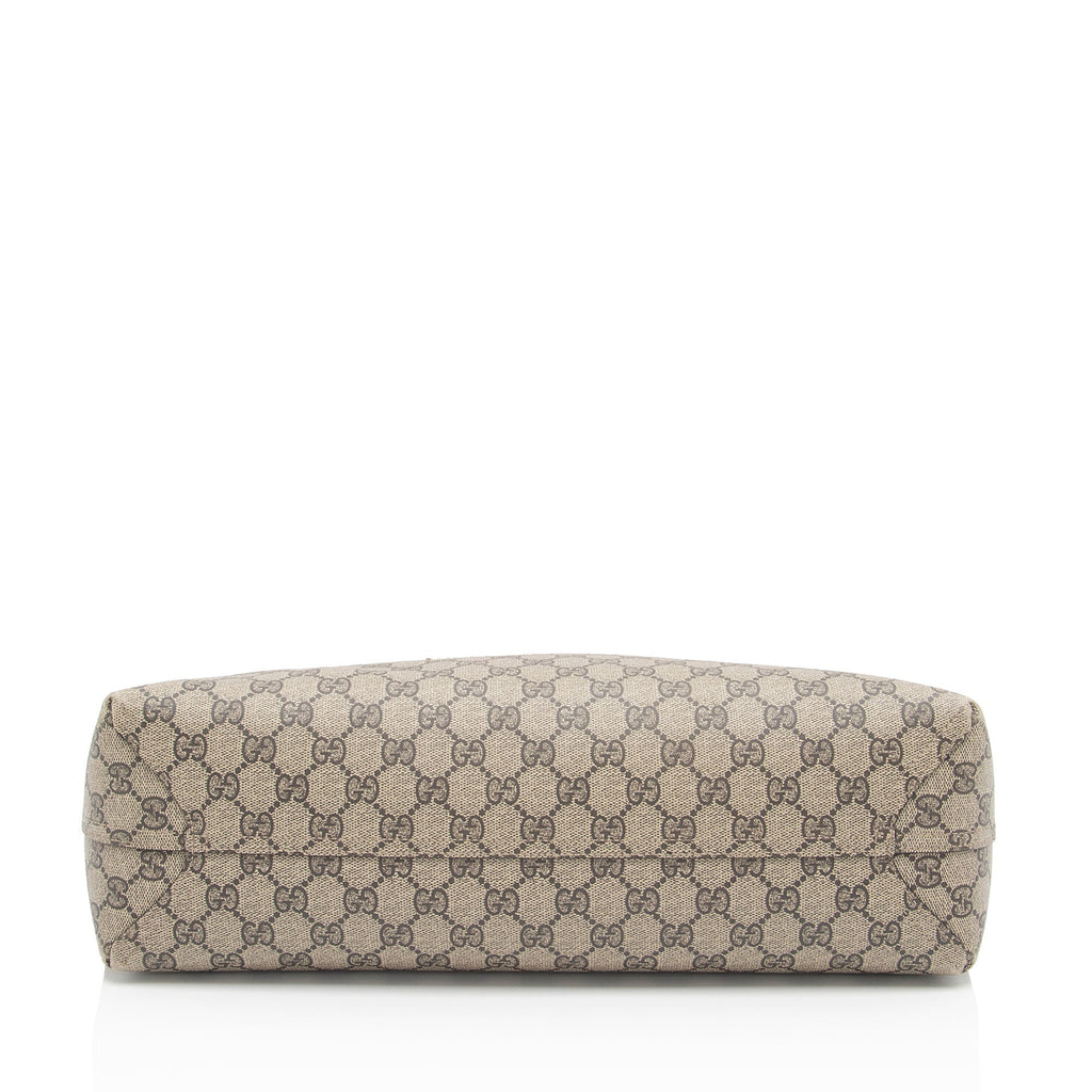 Gucci GG Supreme Medium Reversible Tote (SHF-xrAUTl)