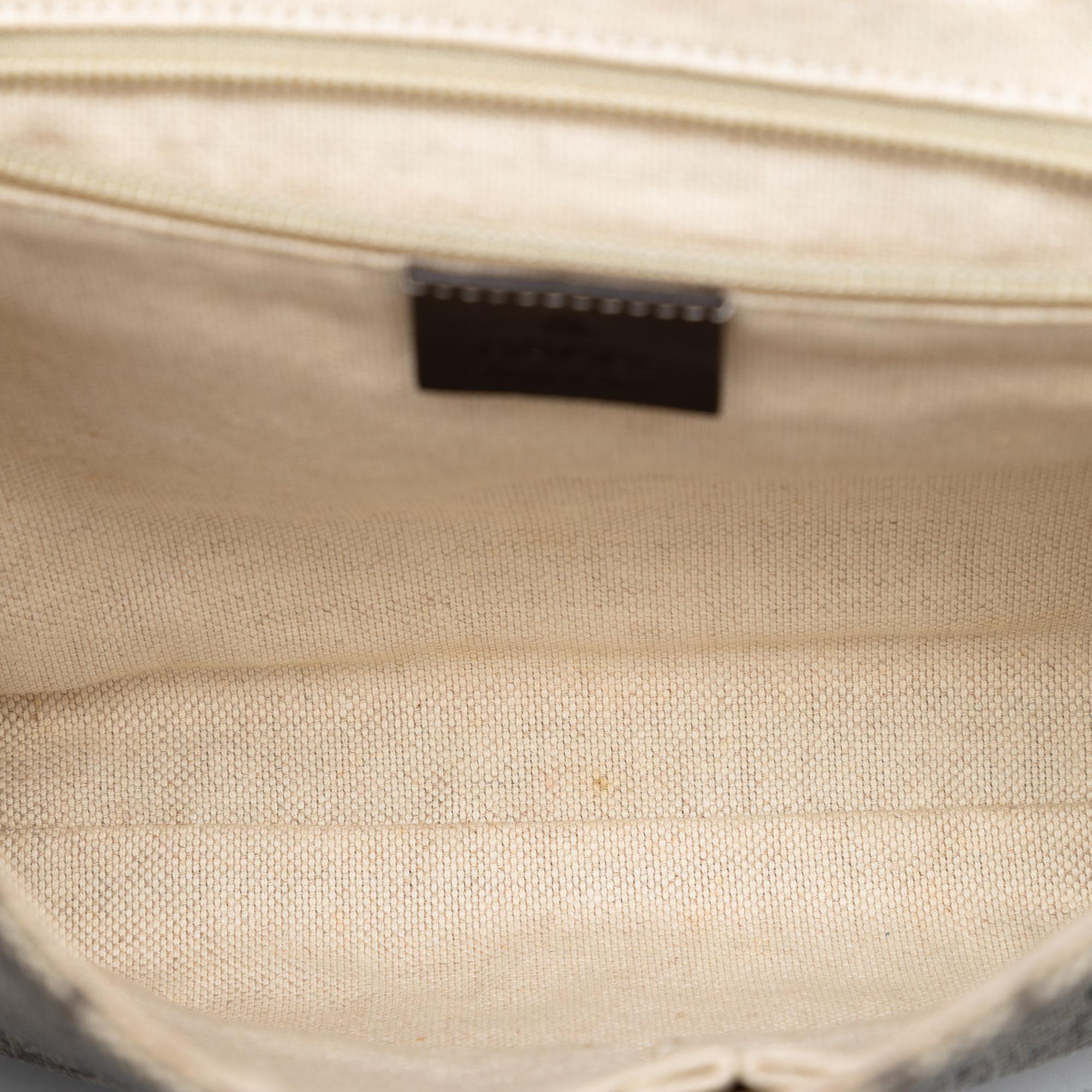 Gucci GG Supreme Messenger Bag