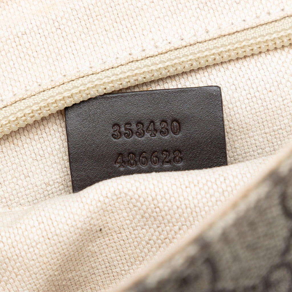Gucci GG Supreme Messenger Bag