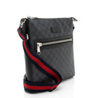 Gucci GG Supreme Messenger
