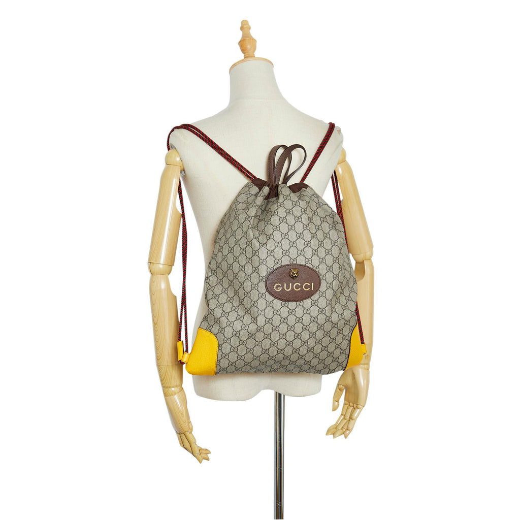 Gucci GG Supreme Neo Vintage Drawstring Backpack (SHG-CHnyKG)