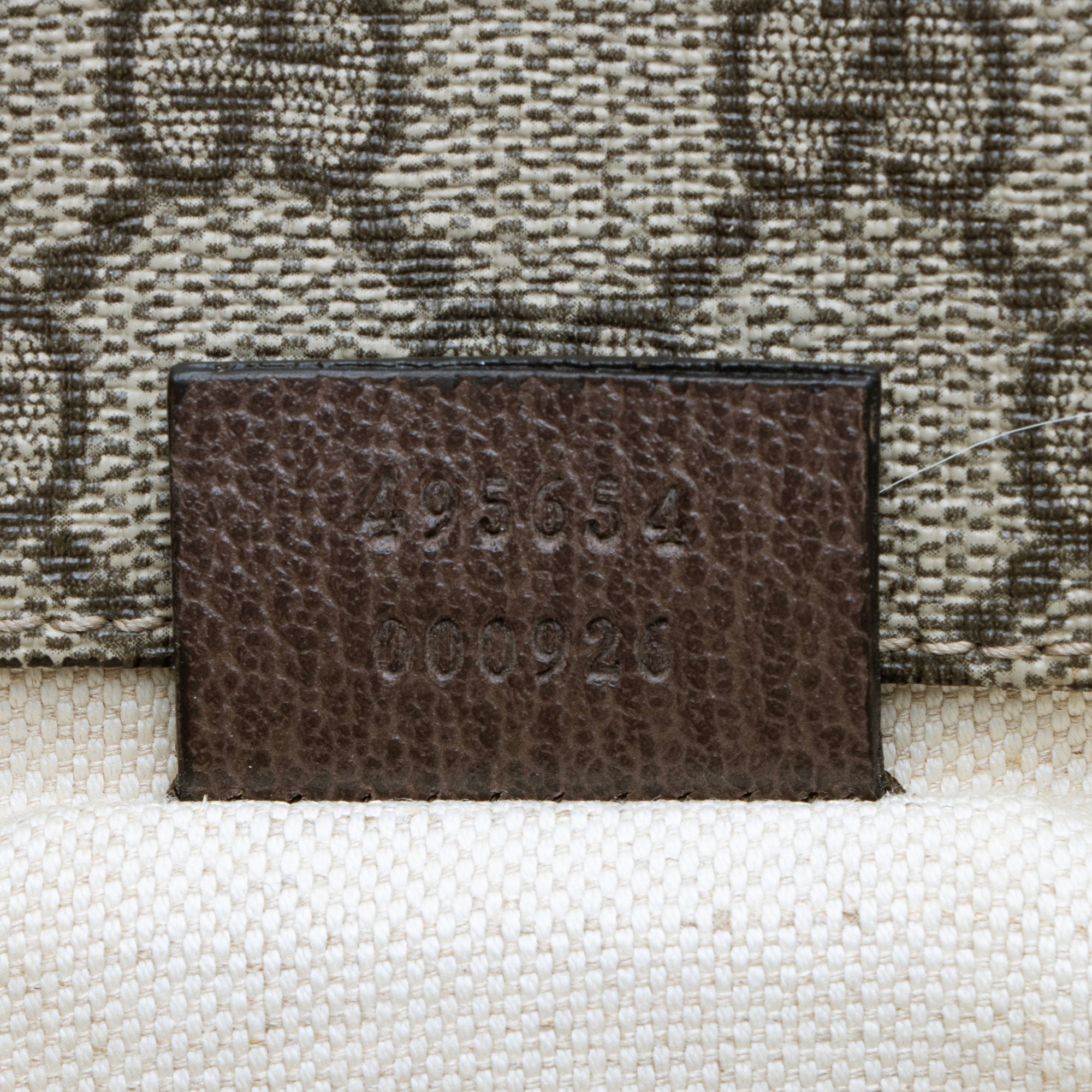 Gucci GG Supreme Neo Vintage Medium Messenger