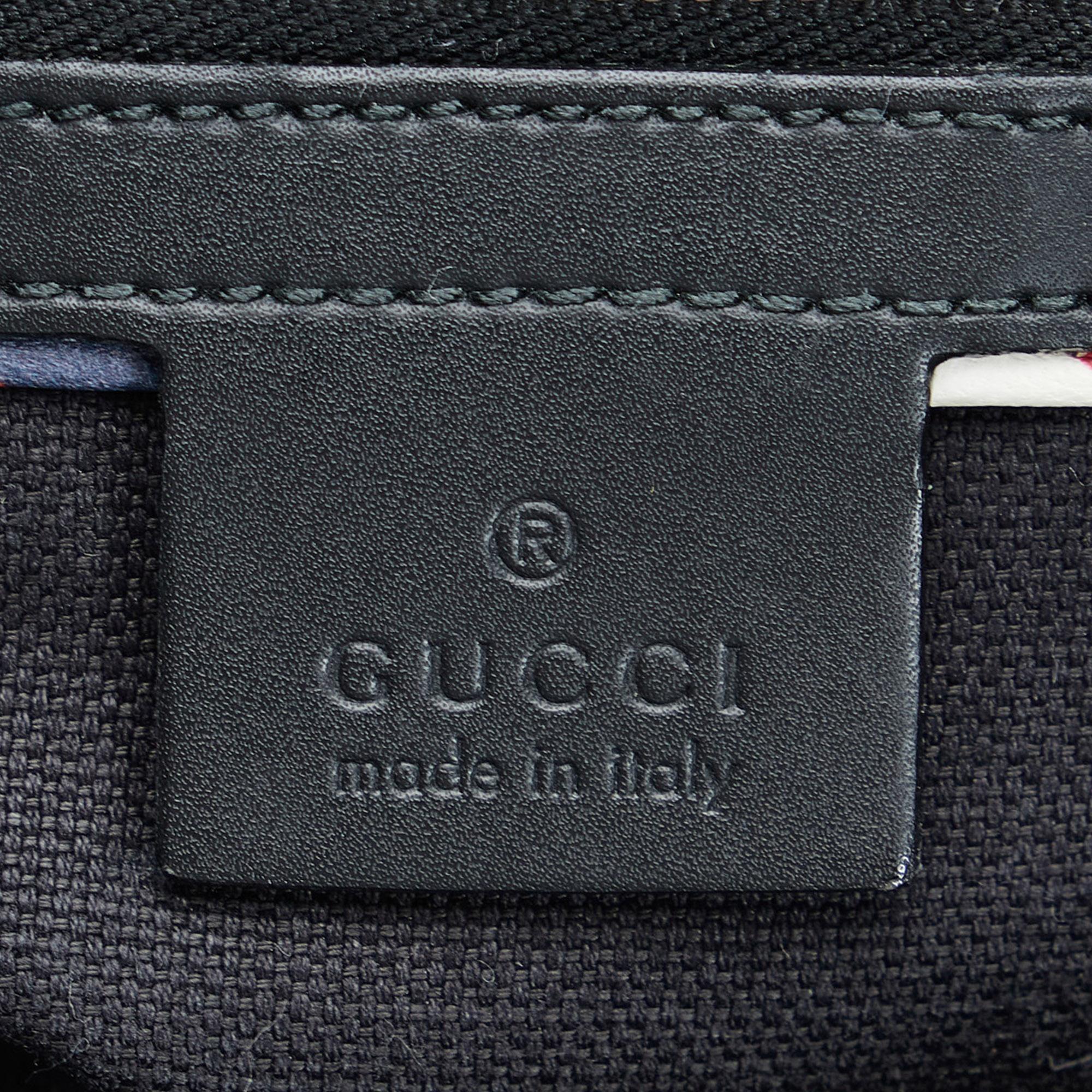 Gucci GG Supreme Night Courier Crossbody Bag (SHG-2BMRhr)