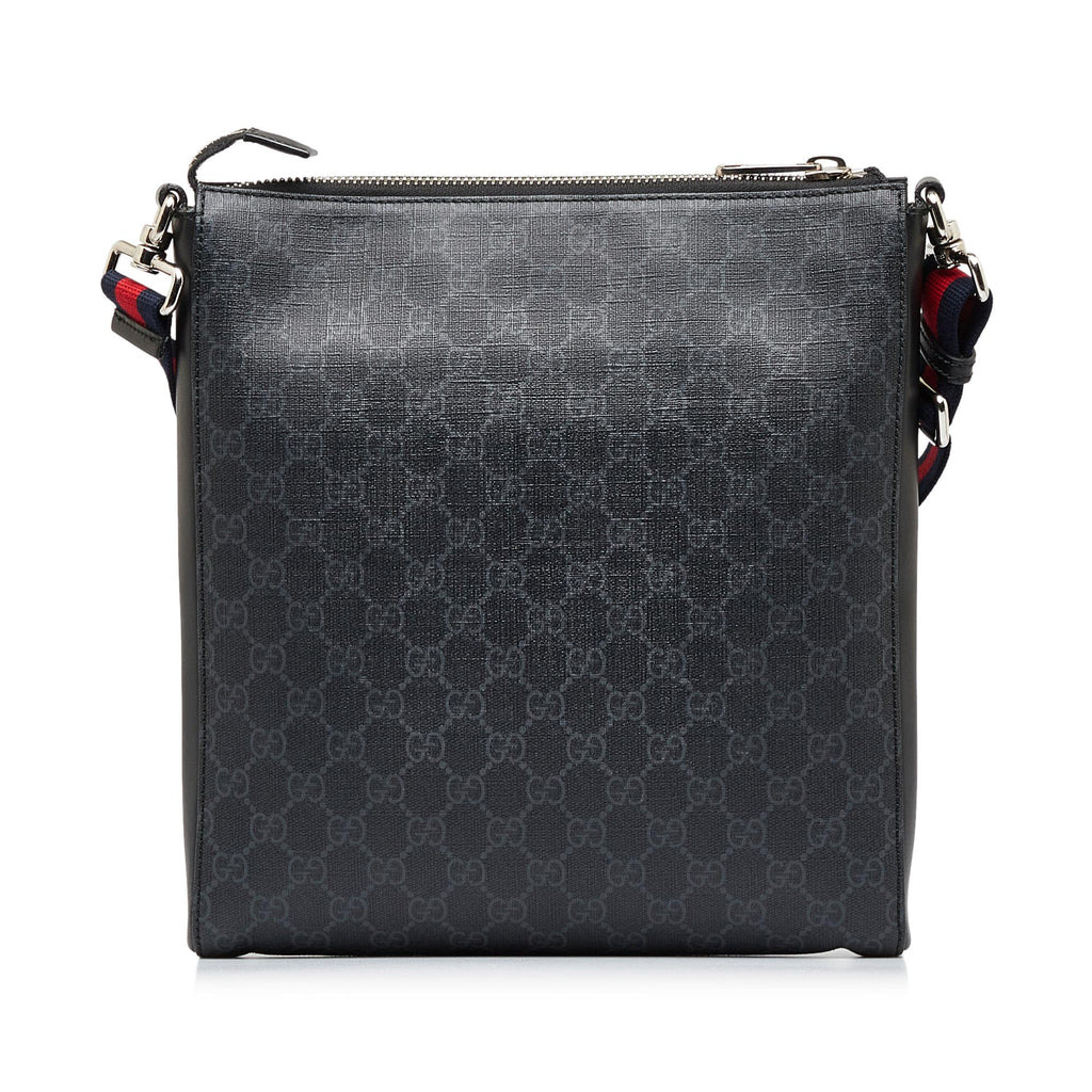 Gucci GG Supreme Night Courier Crossbody (SHG-B87ymk)