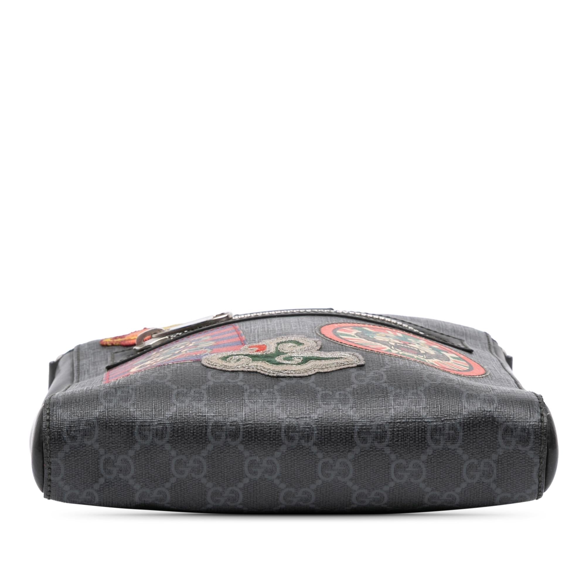Gucci GG Supreme Night Courrier Messenger Bag