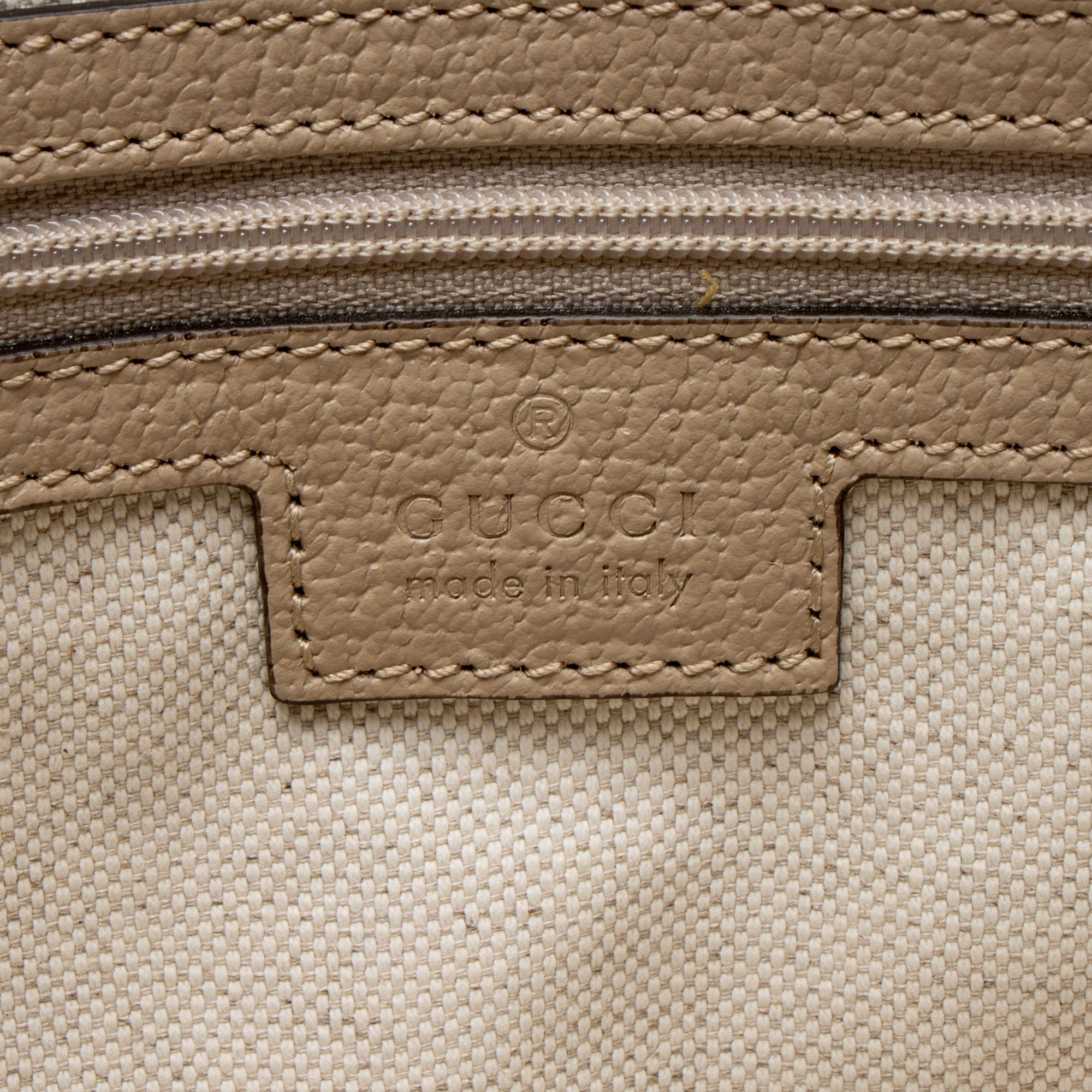 Gucci GG Supreme Ophidia Medium Pouch