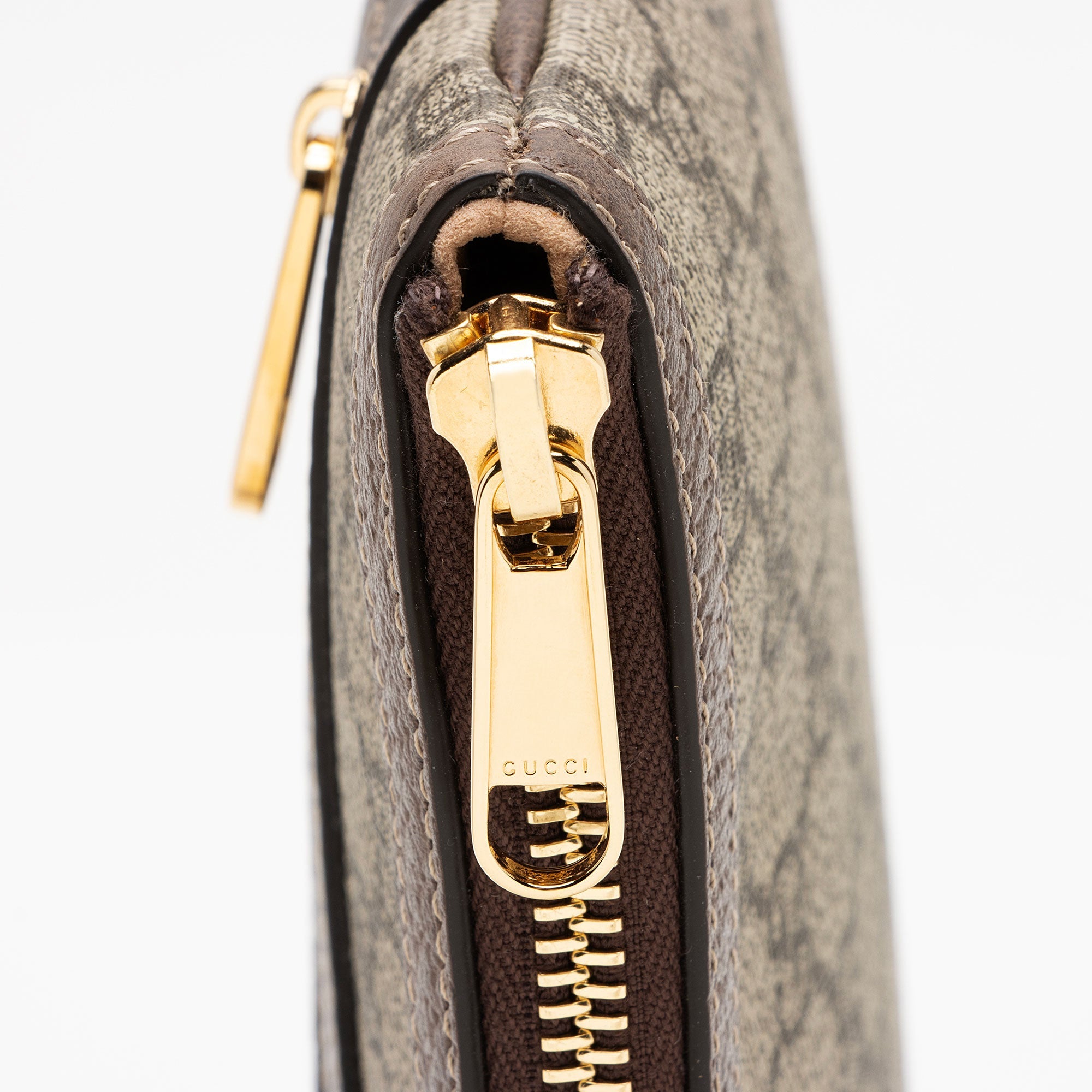 Gucci GG Supreme Ophidia Zip Pouch (SHF-UhG8eK)