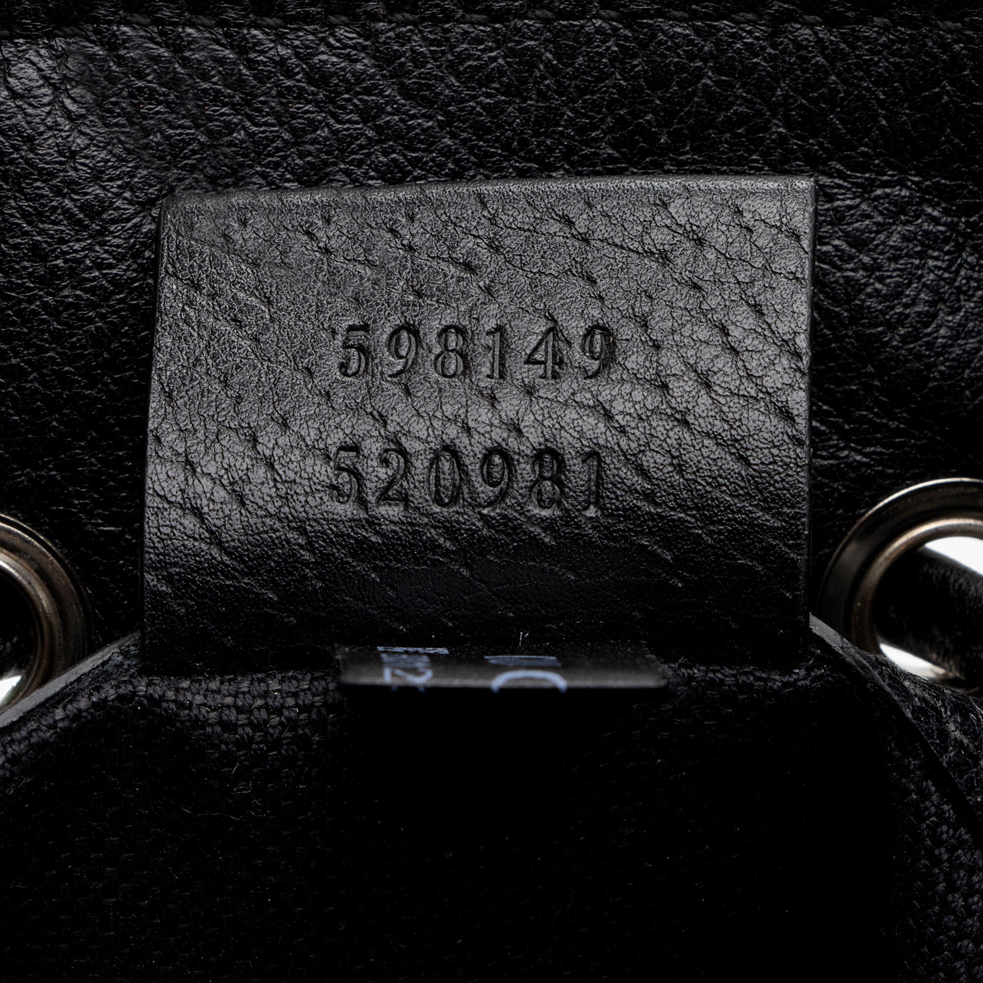 Gucci GG Supreme Psychedelic Bucket Bag (SHF-FBIF8K)