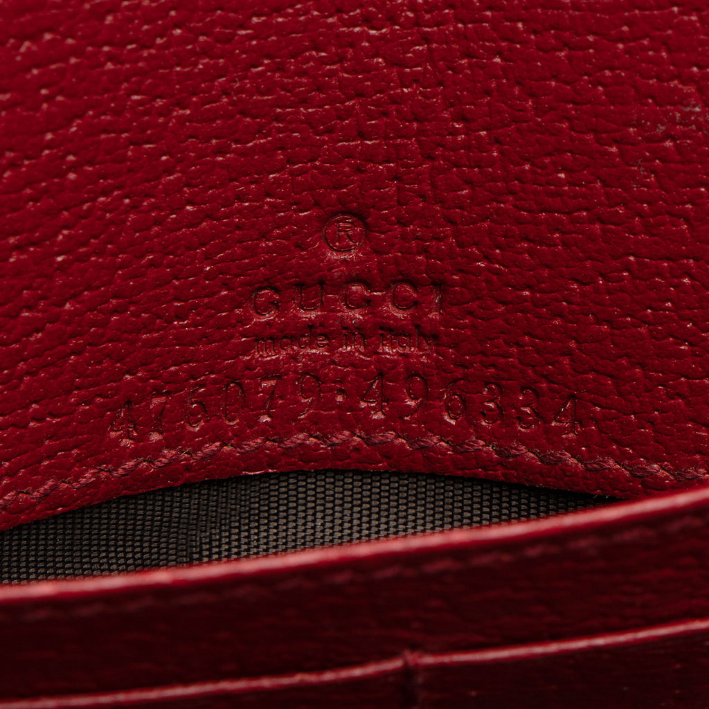 Gucci GG Supreme Queen Margaret Wallet on Chain (SHF-Cy5wDk)
