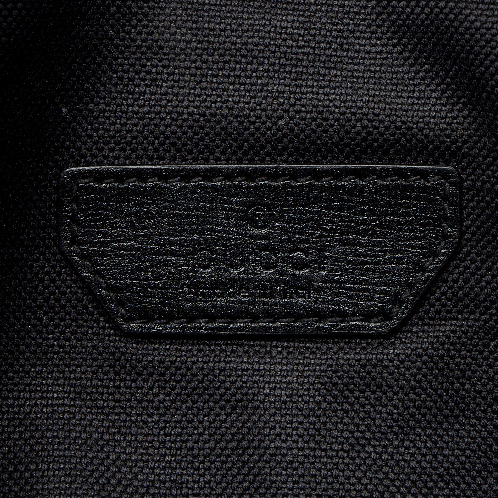 Gucci GG Supreme Retro Belt Bag