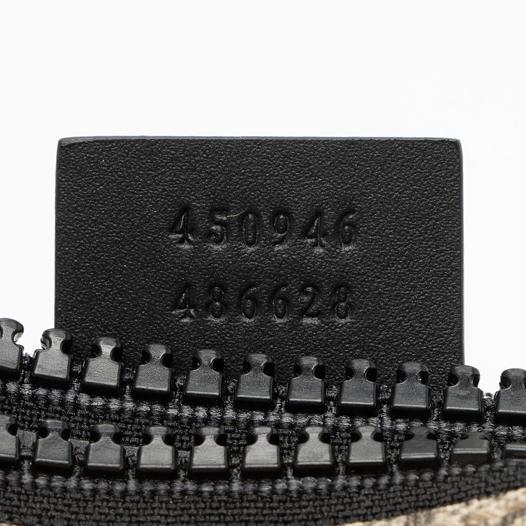 Gucci GG Supreme Belt Bag (SHF-nmMh6p)