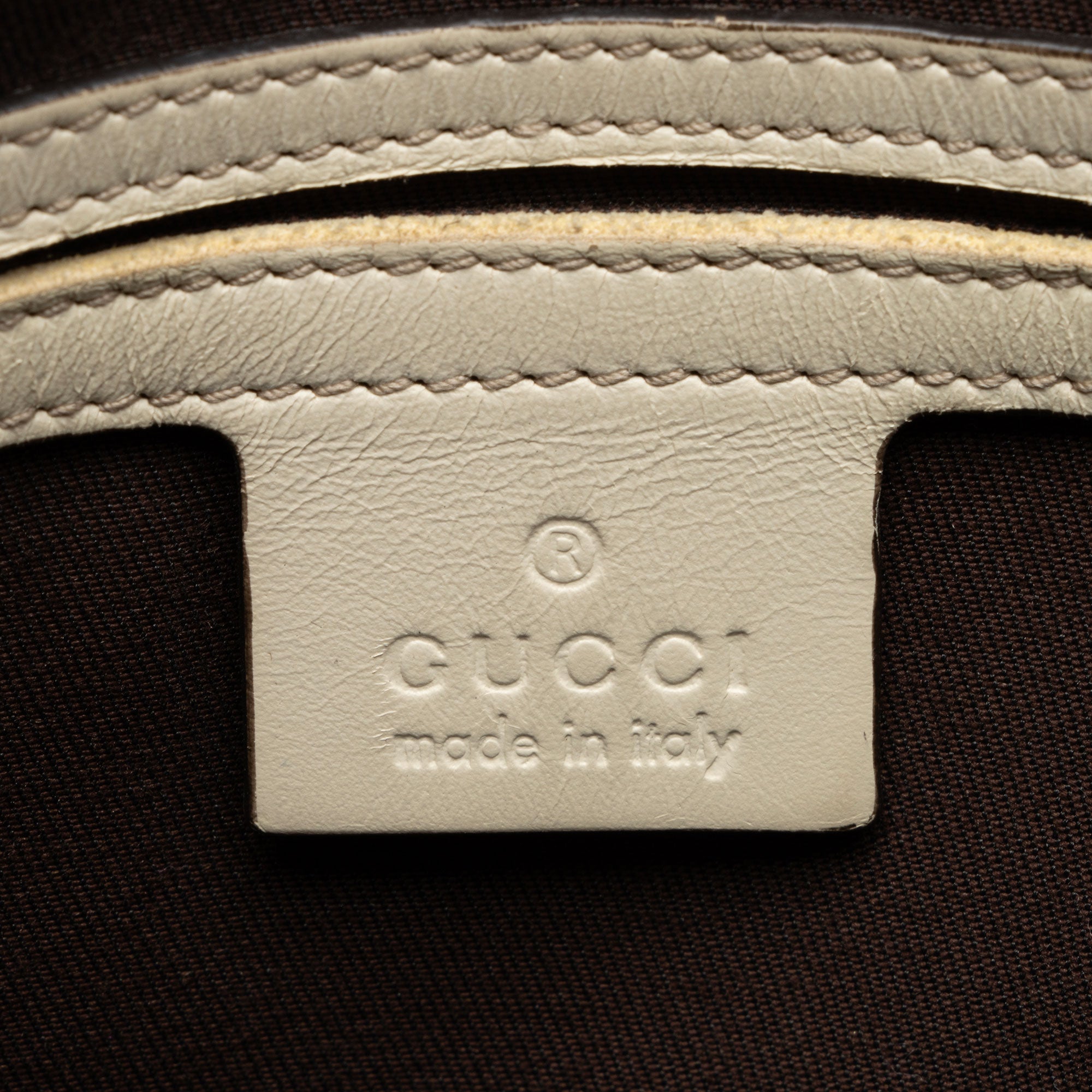 Gucci GG Supreme Flap Small Messenger (SHF-XsPMVv)