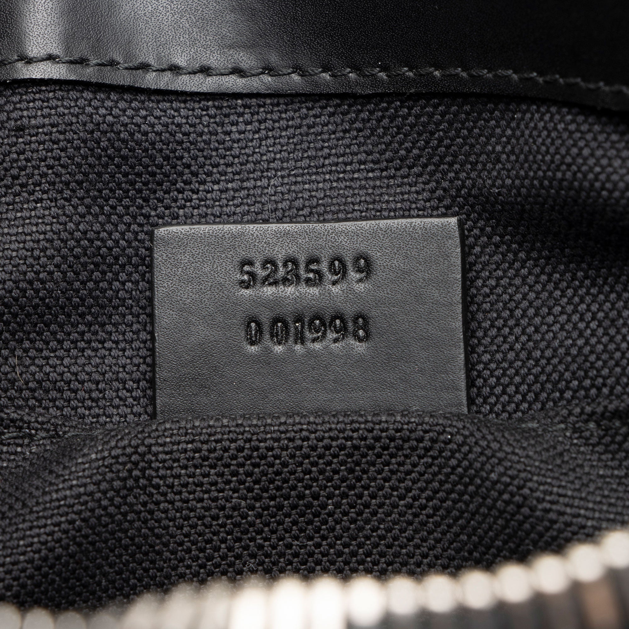 Gucci GG Supreme Small Messenger