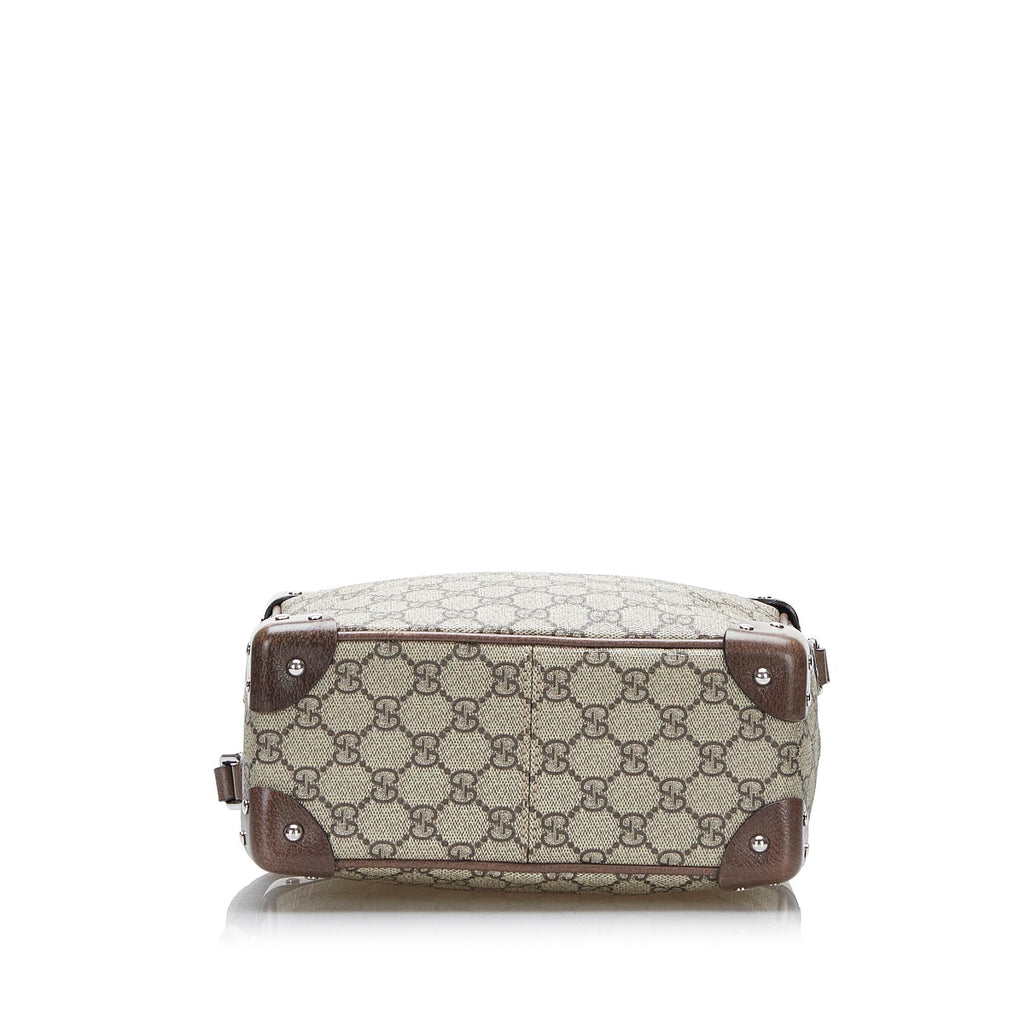 Gucci GG Supreme Soft Trunk (SHG-kKeAUk)