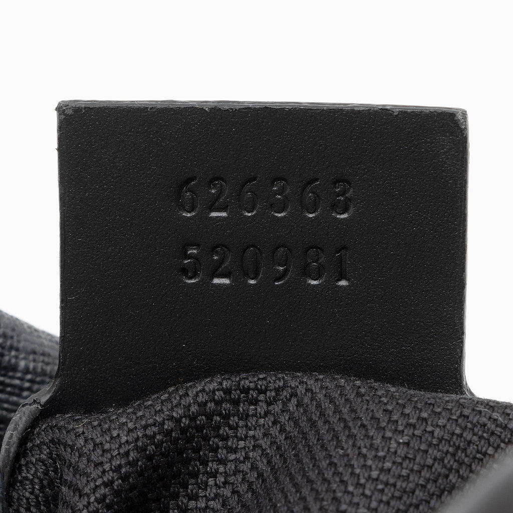 Gucci GG Supreme Square Shoulder Bag (SHF-lfm2V7)