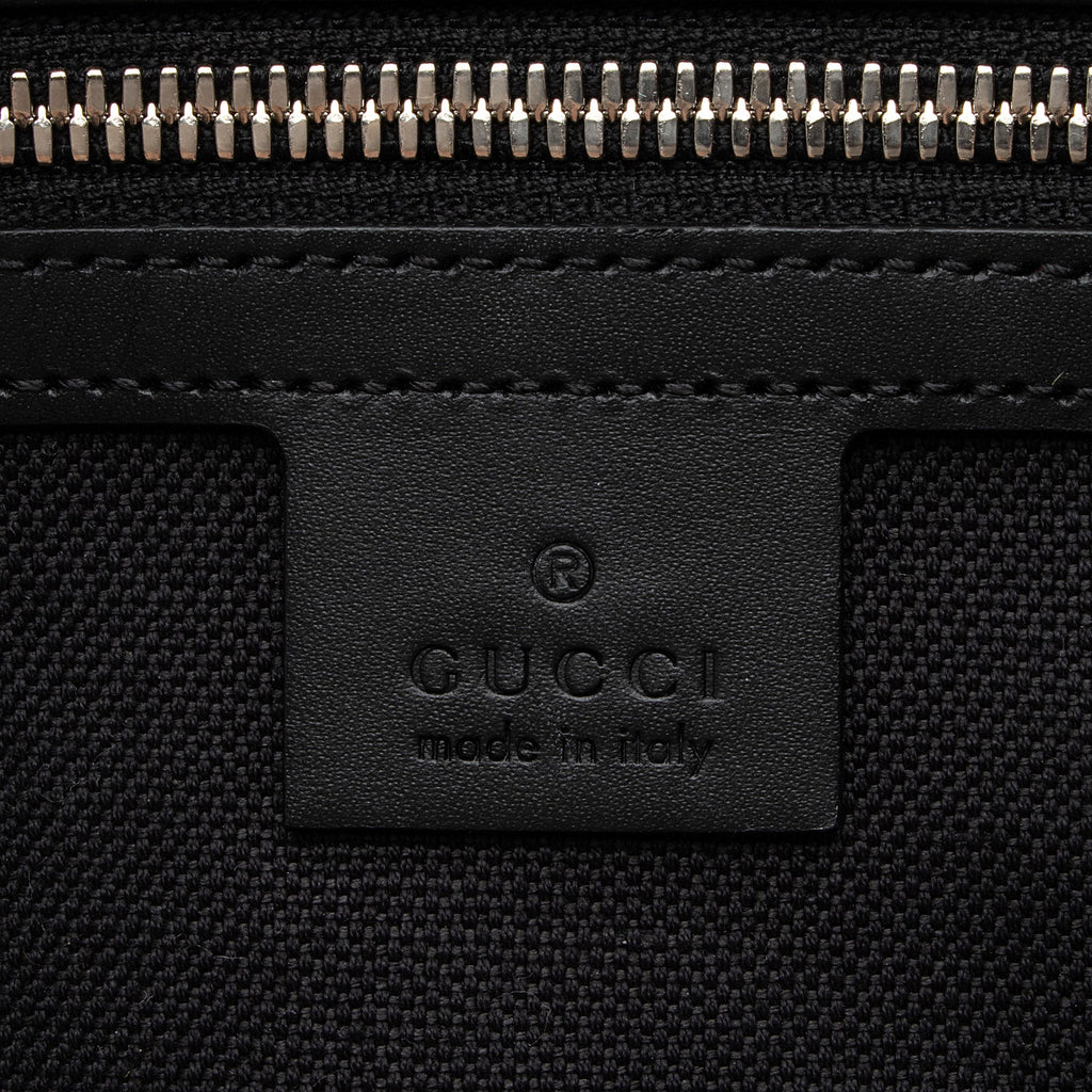 Gucci GG Supreme Square Shoulder Bag (SHF-lfm2V7)