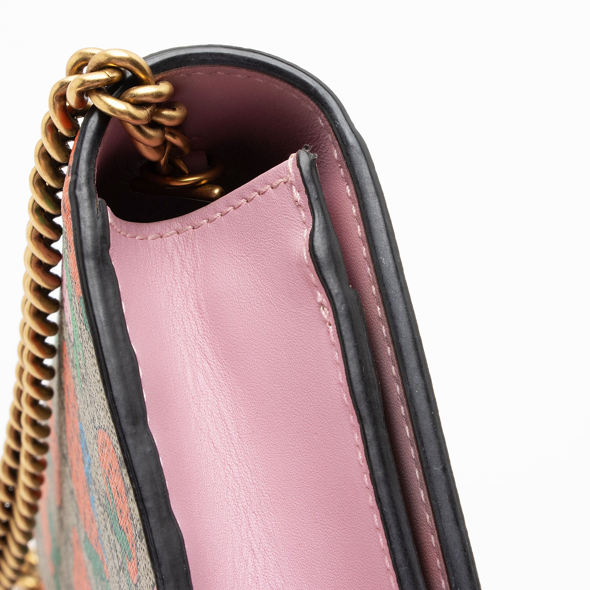 Gucci GG Supreme Strawberry Wallet on Chain (SHF-95dwLu)