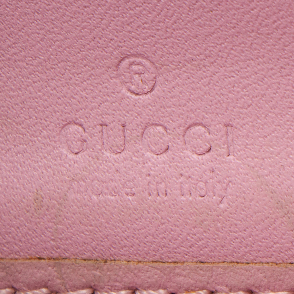 Gucci GG Supreme Strawberry Zip Around Wallet