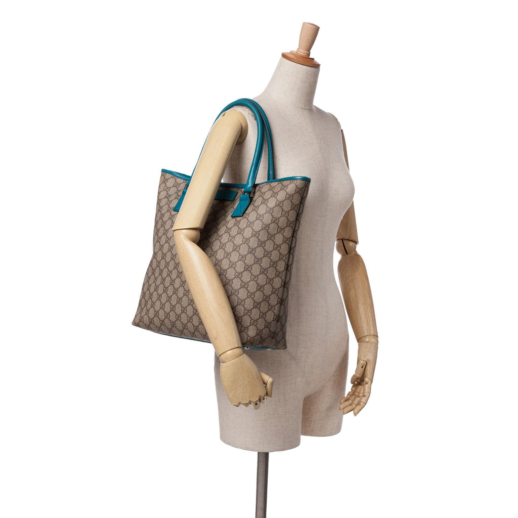 Gucci GG Supreme Tote