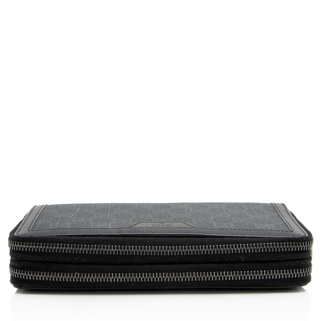 Gucci GG Supreme Travel Document Case