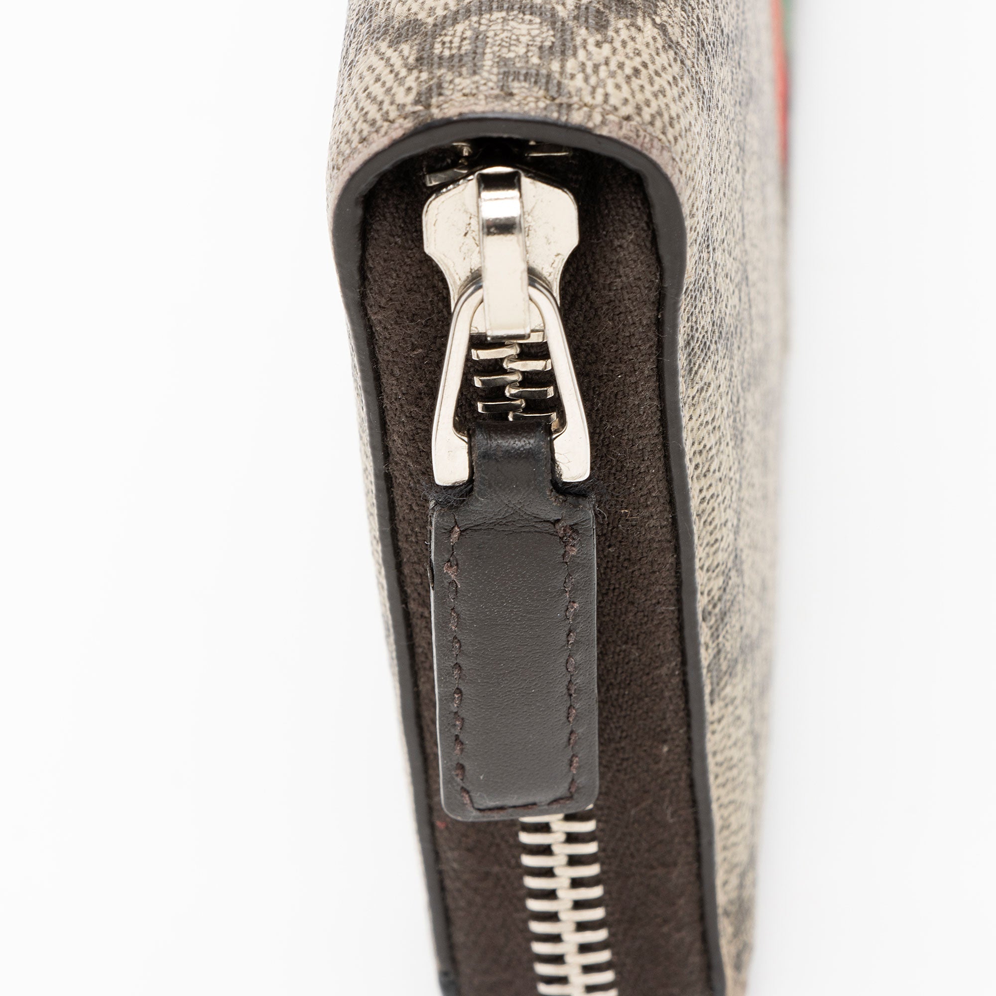 Gucci GG Supreme Web Bee Zip Around Wallet