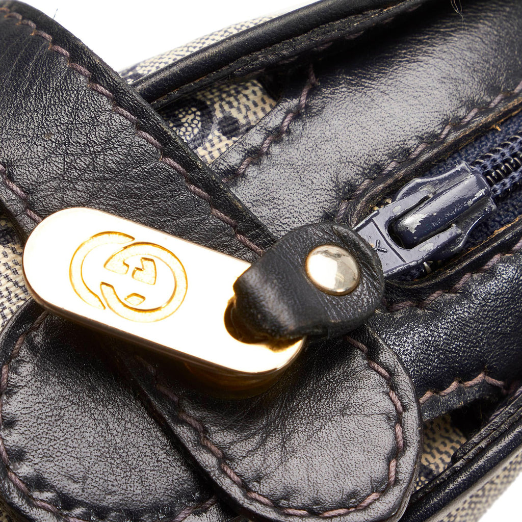 Gucci GG Supreme Web Crossbody bag (SHG-29969)