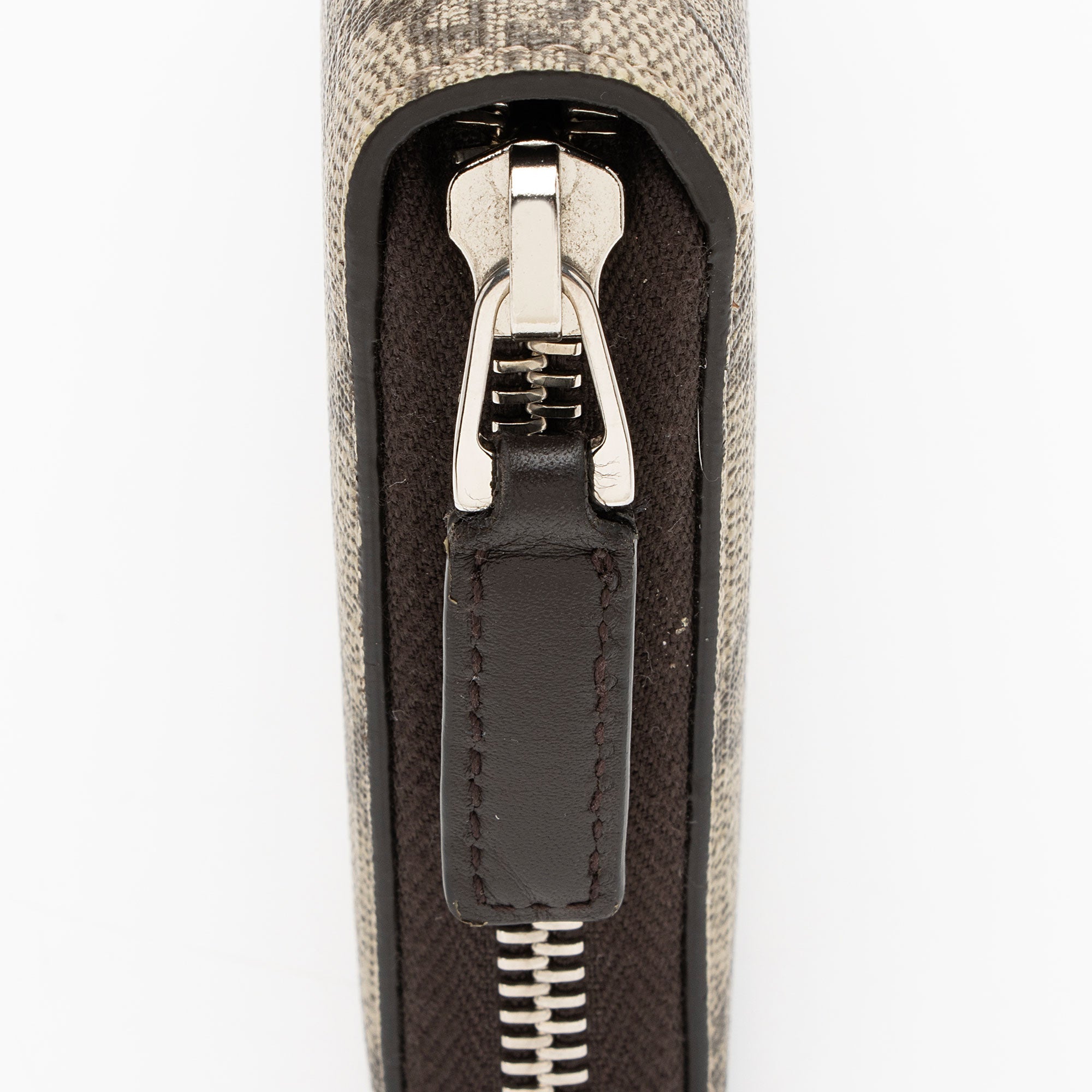 Gucci GG Supreme Web Zip Around Wallet
