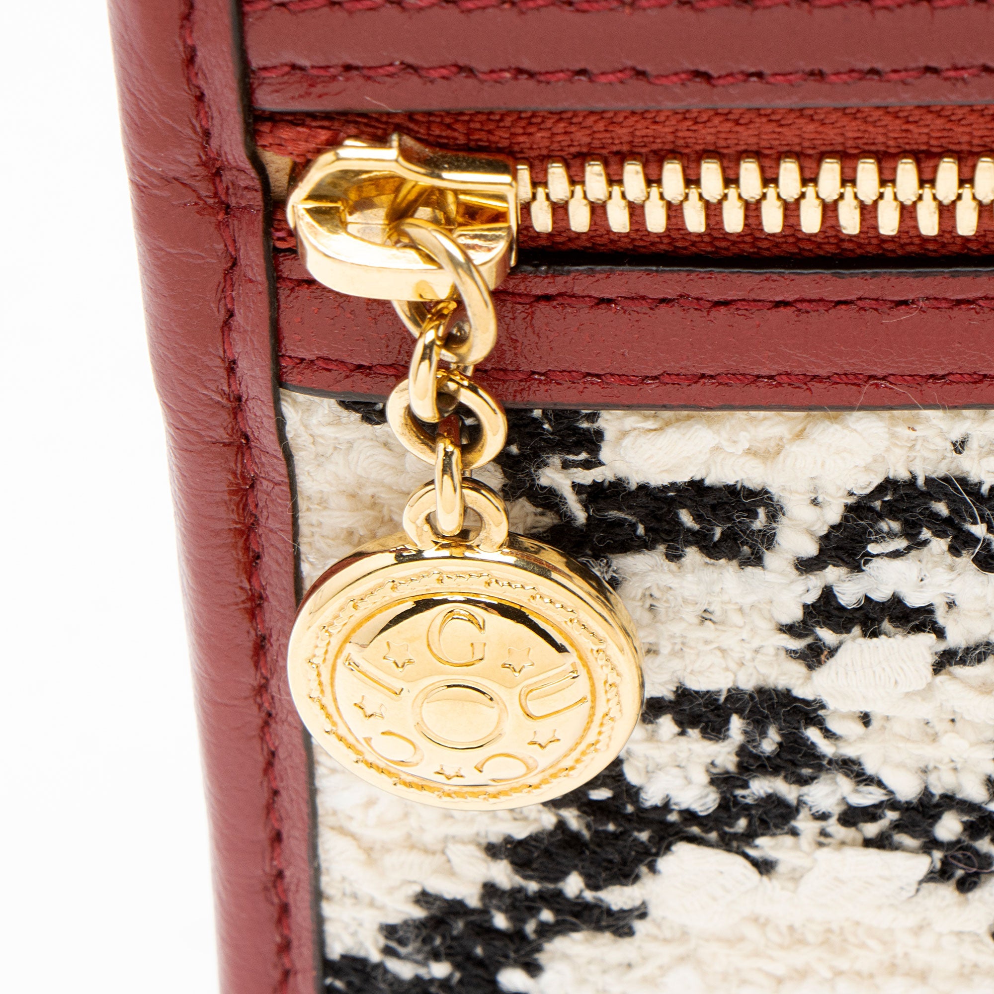 Gucci GG Tweed Pochette