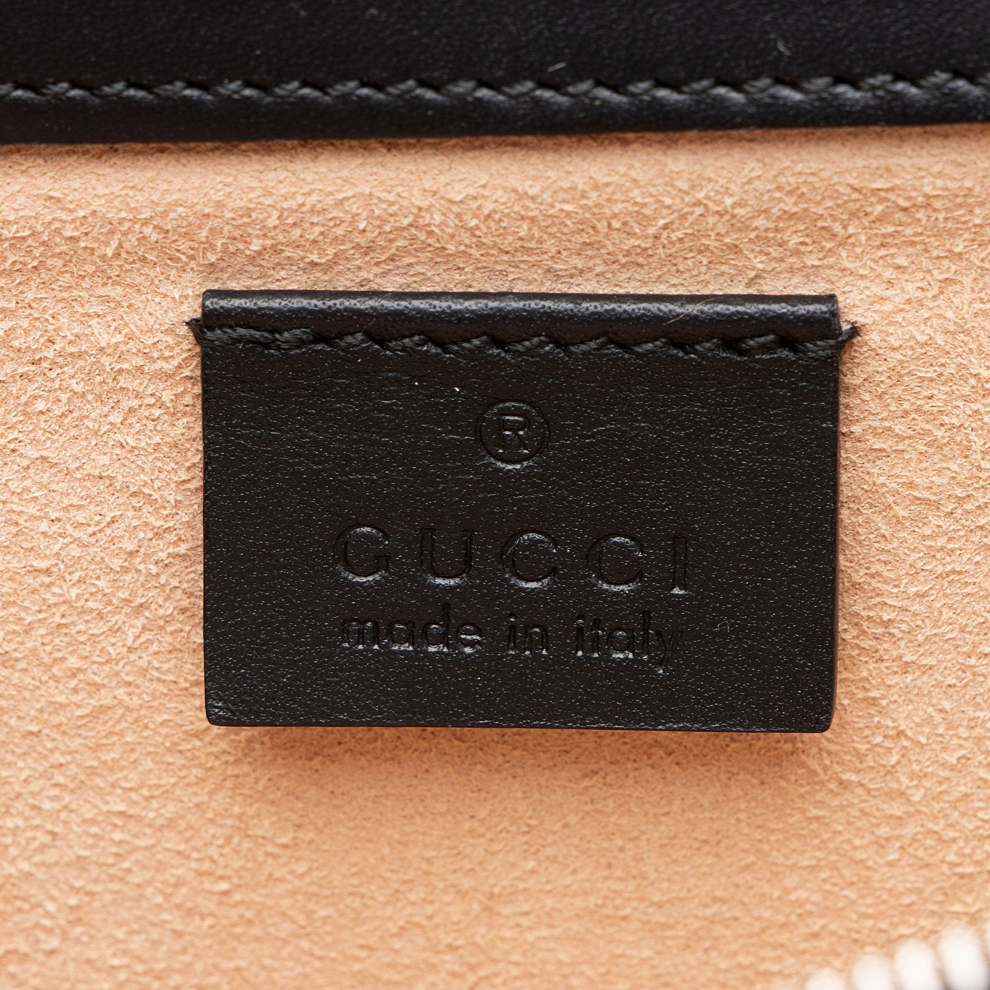 Gucci GG Velvet Dionysus Medium Shoulder Bag