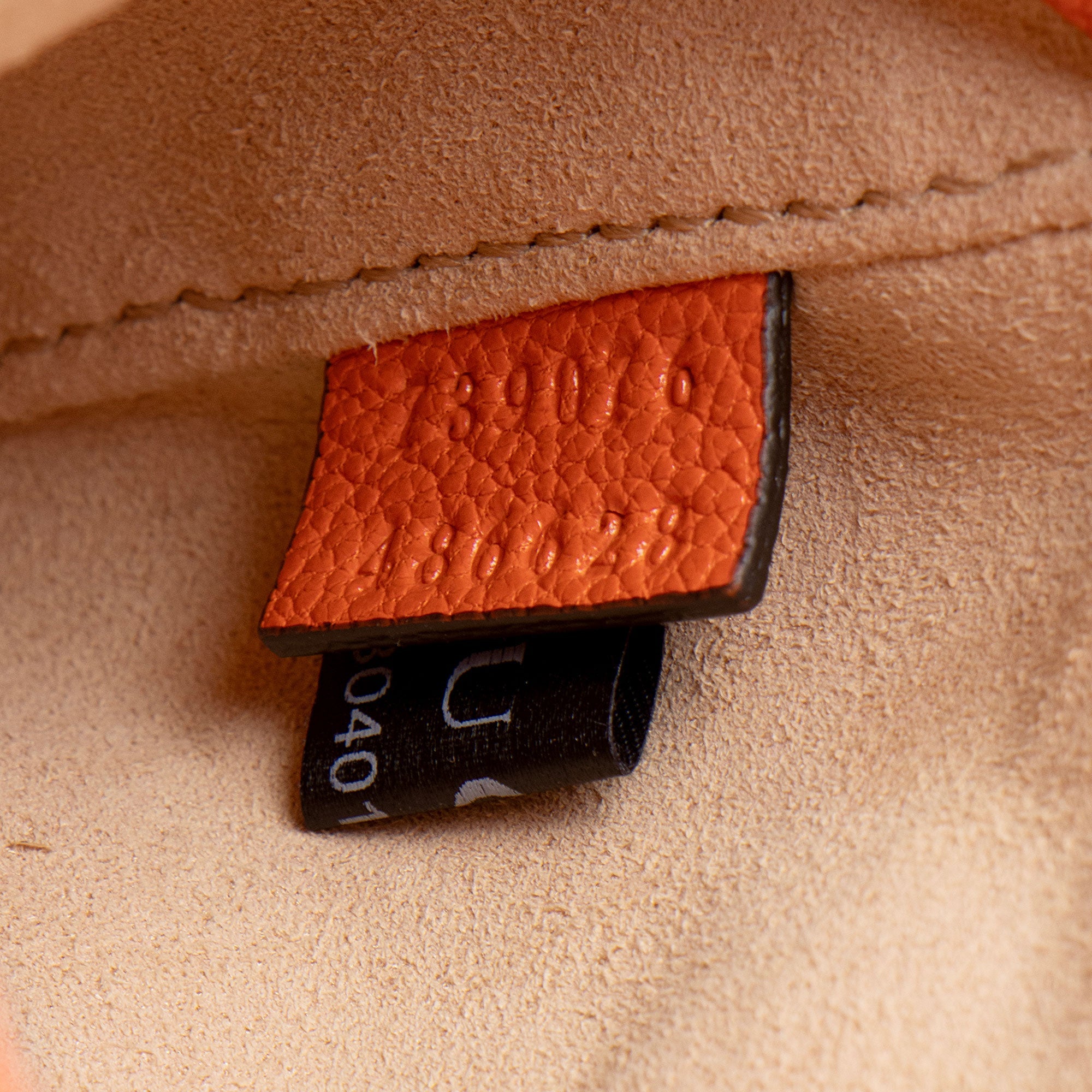 Gucci Goatskin Aphrodite Mini Shoulder Bag