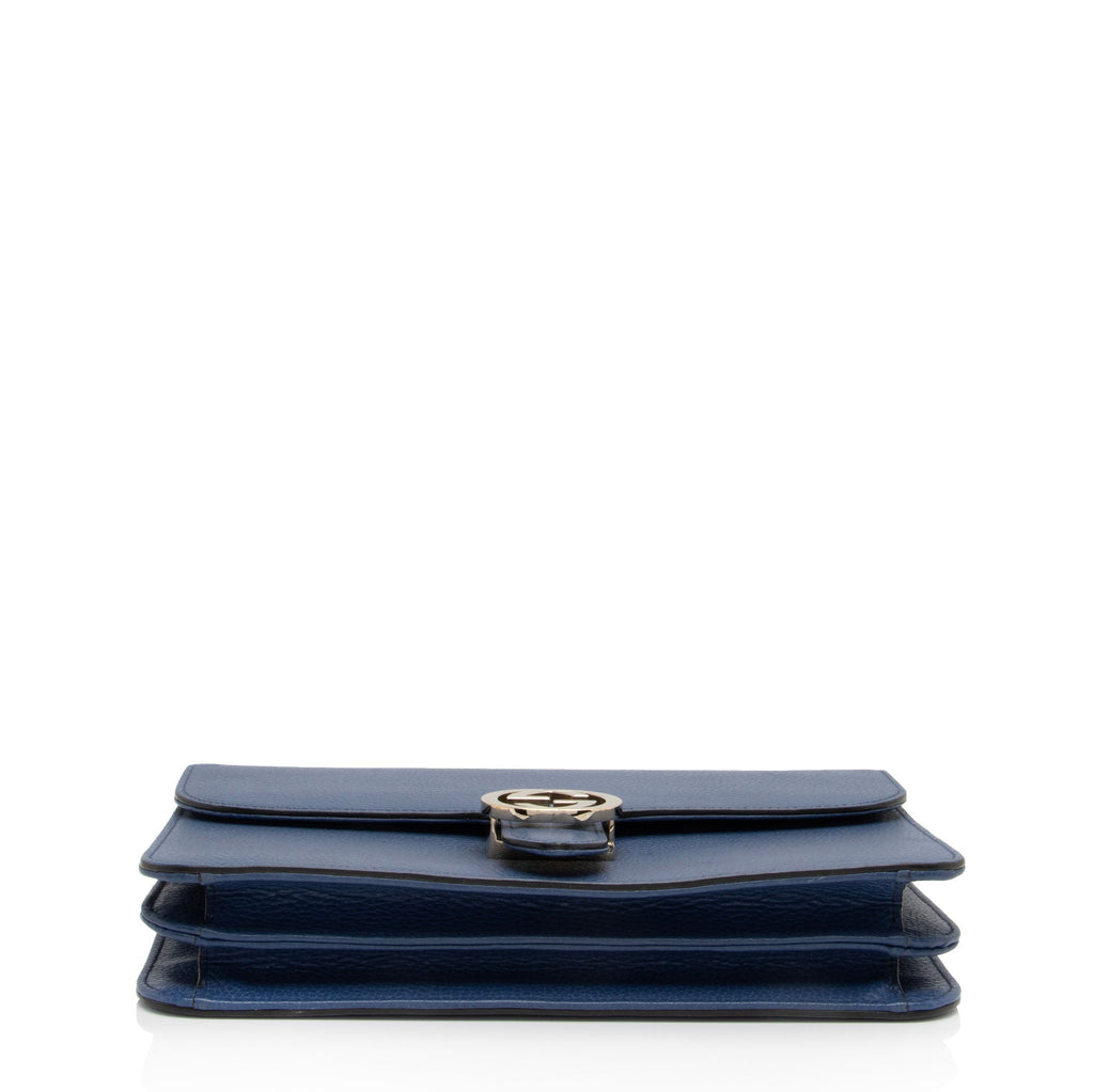 Gucci Leather Interlocking G Medium Shoulder Bag (SHF-zDeXwf)