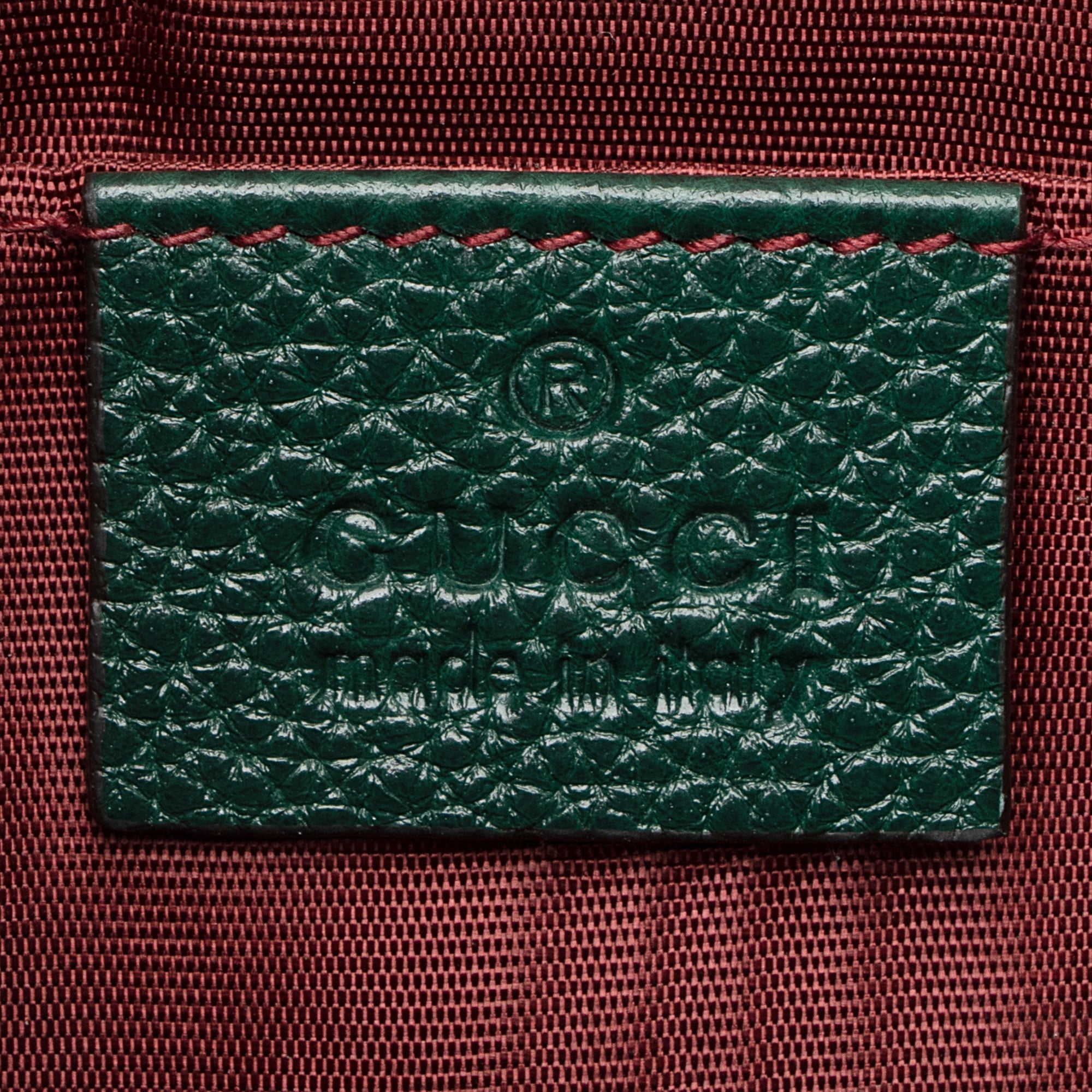 Gucci Grained Calfskin Zumi Small Crossbody Bag (SHF-23619)