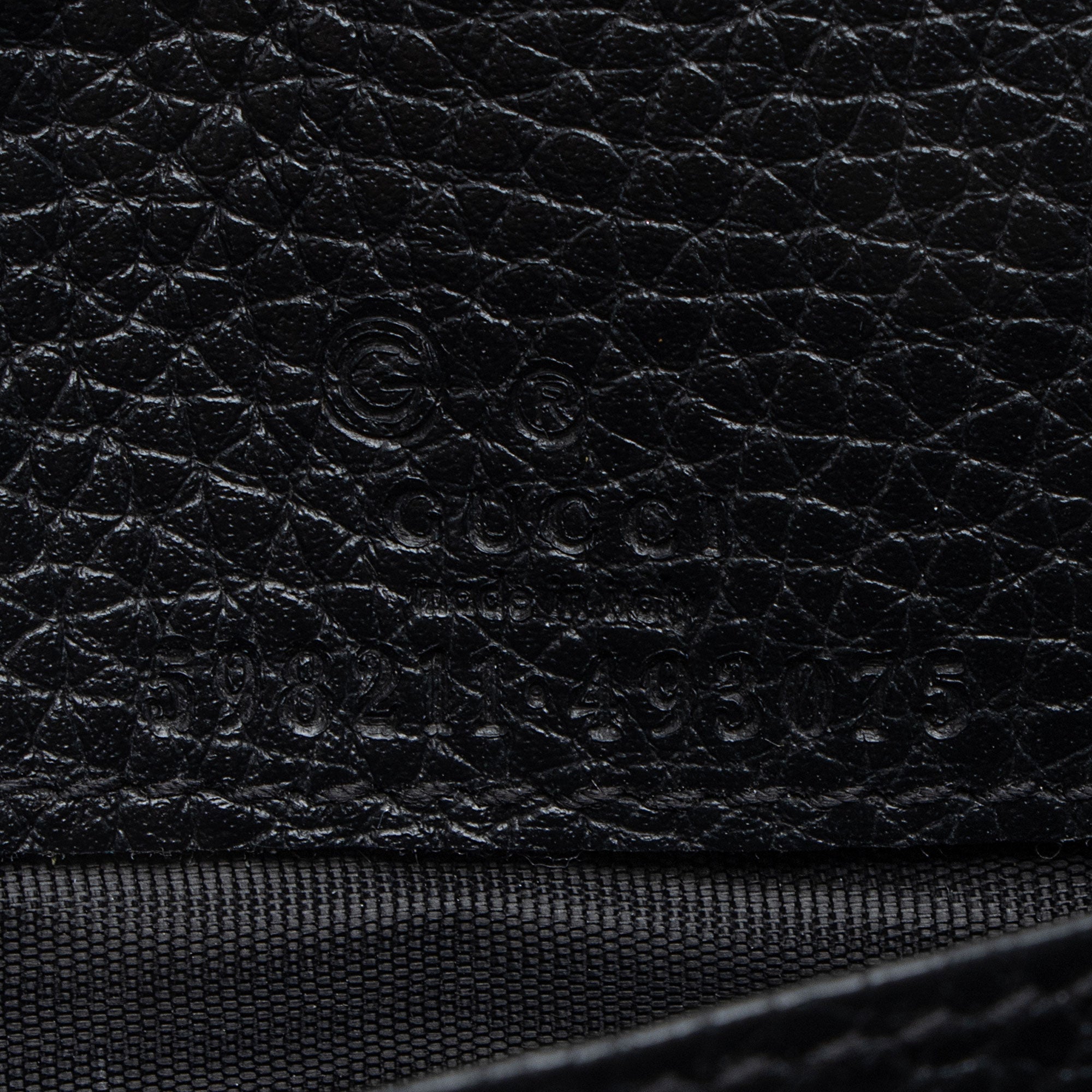 Gucci Grained Leather Soho Wallet on Chain