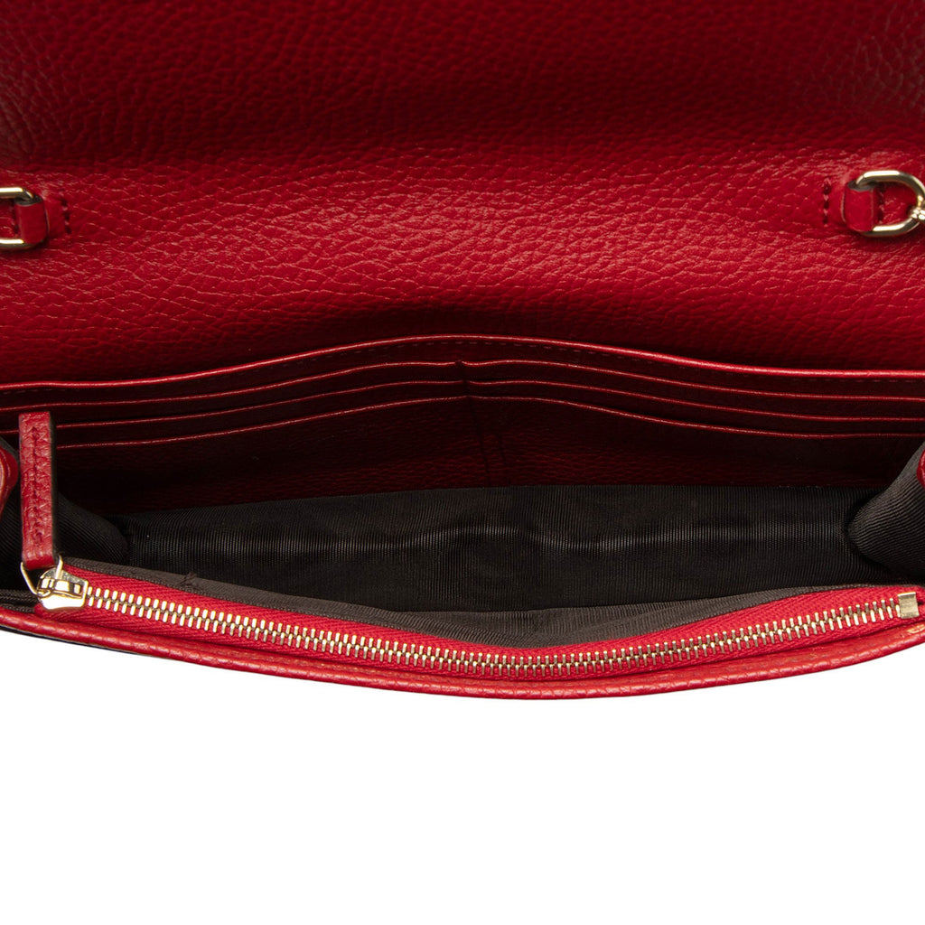 Gucci Grained Leather Soho Wallet on Chain