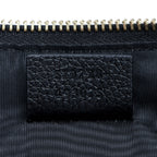 Gucci Grained Leather Zumi Pouch (SHF-AvV2u4)