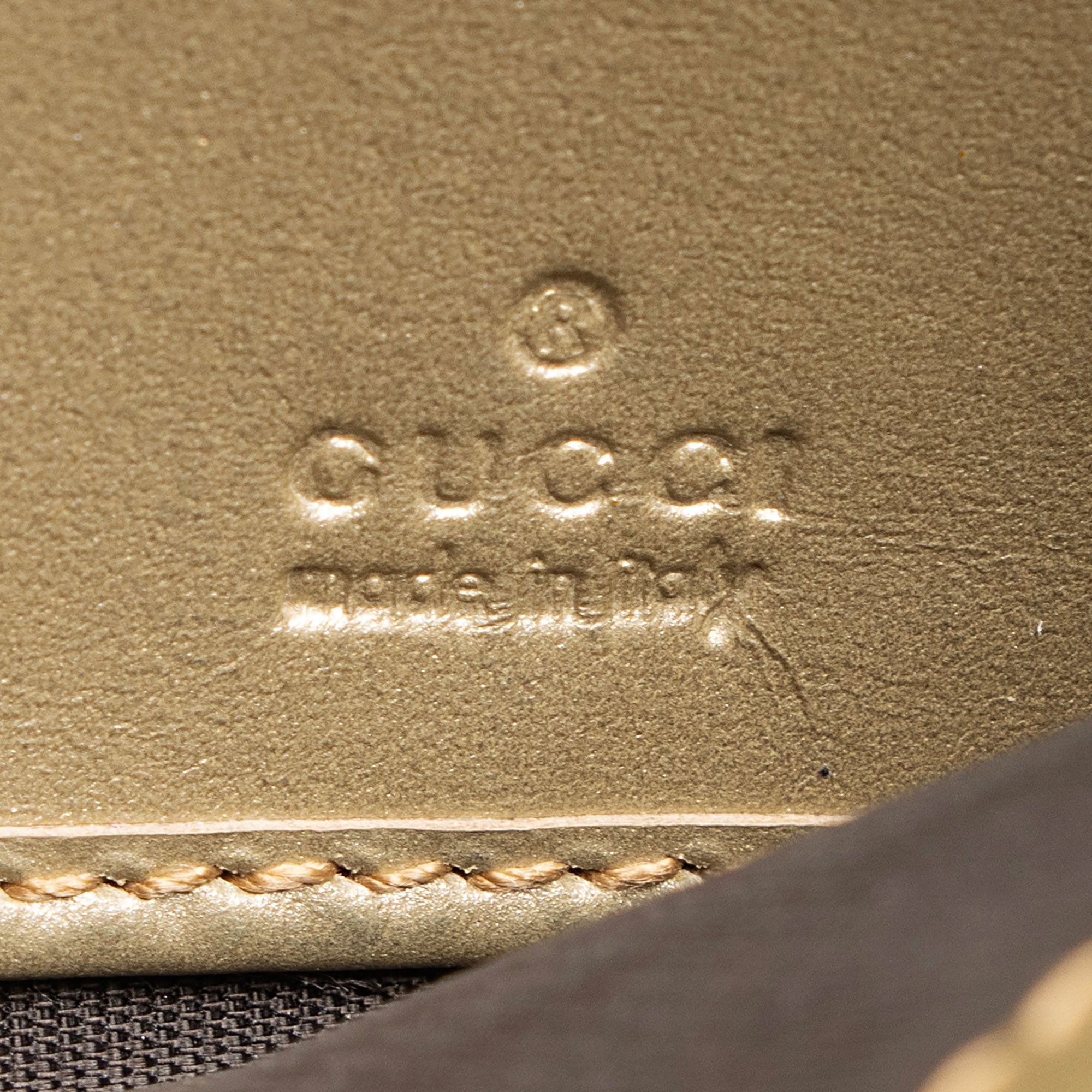 Gucci Guccissima Leather Bow Signature Continental Wallet